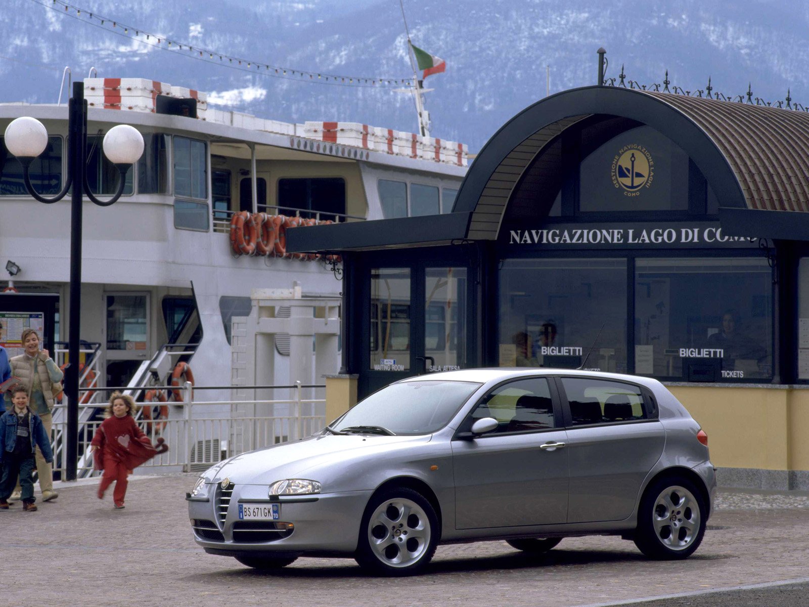 Alfa Romeo 1600x1200
