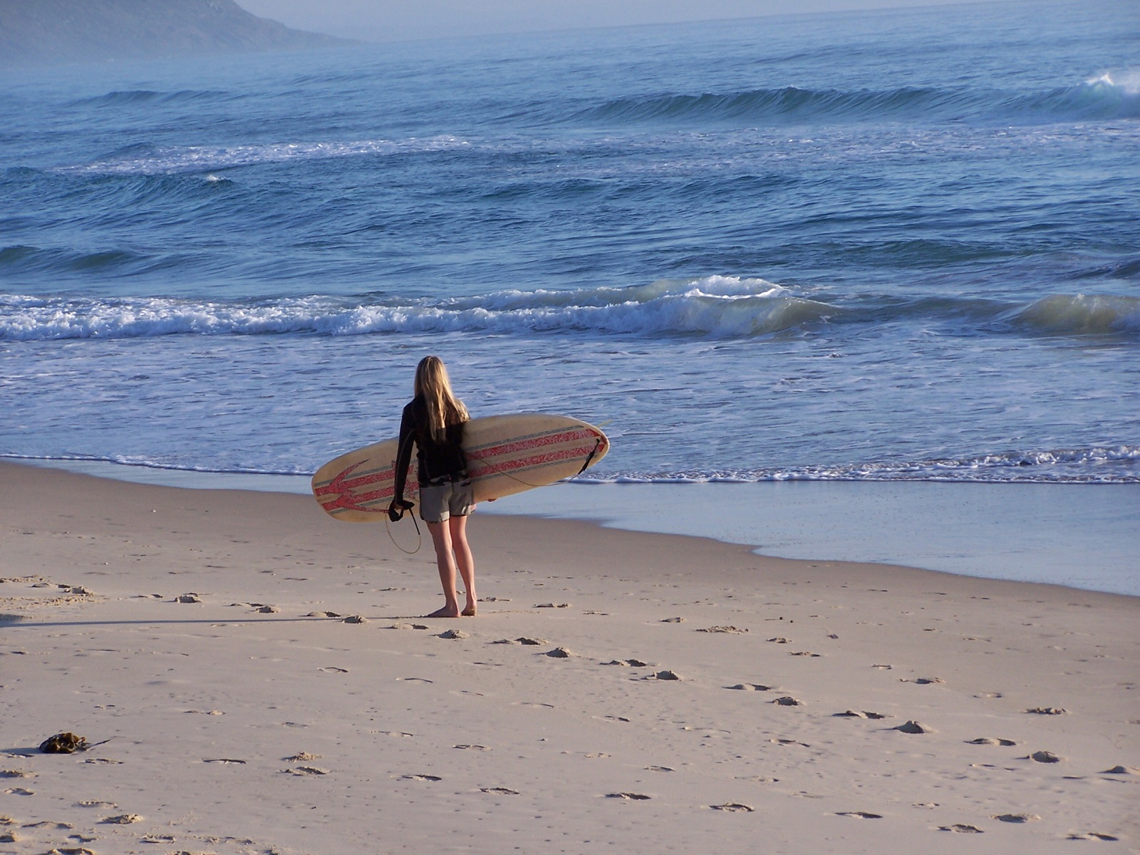 Beach Girl Ocean Sport Surfboard Surfer Wave 1600x1200