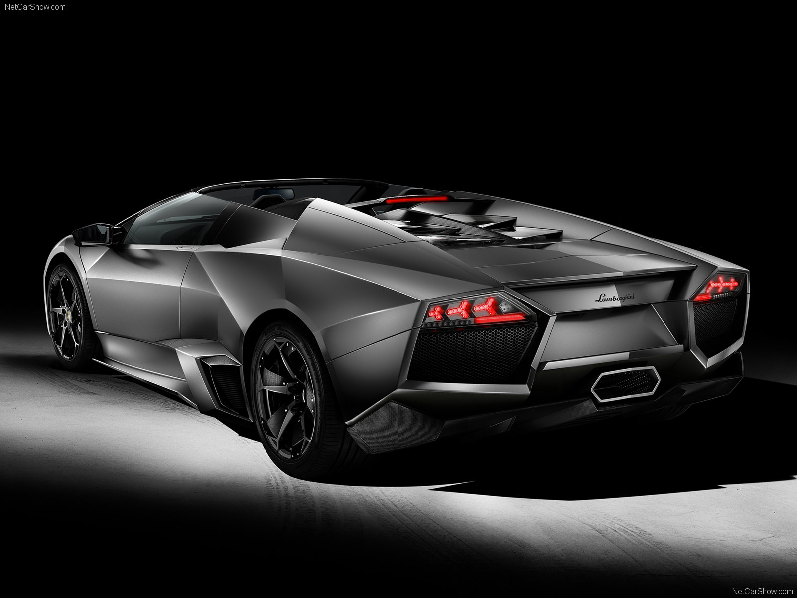 Vehicles Lamborghini Reventon 1600x1200