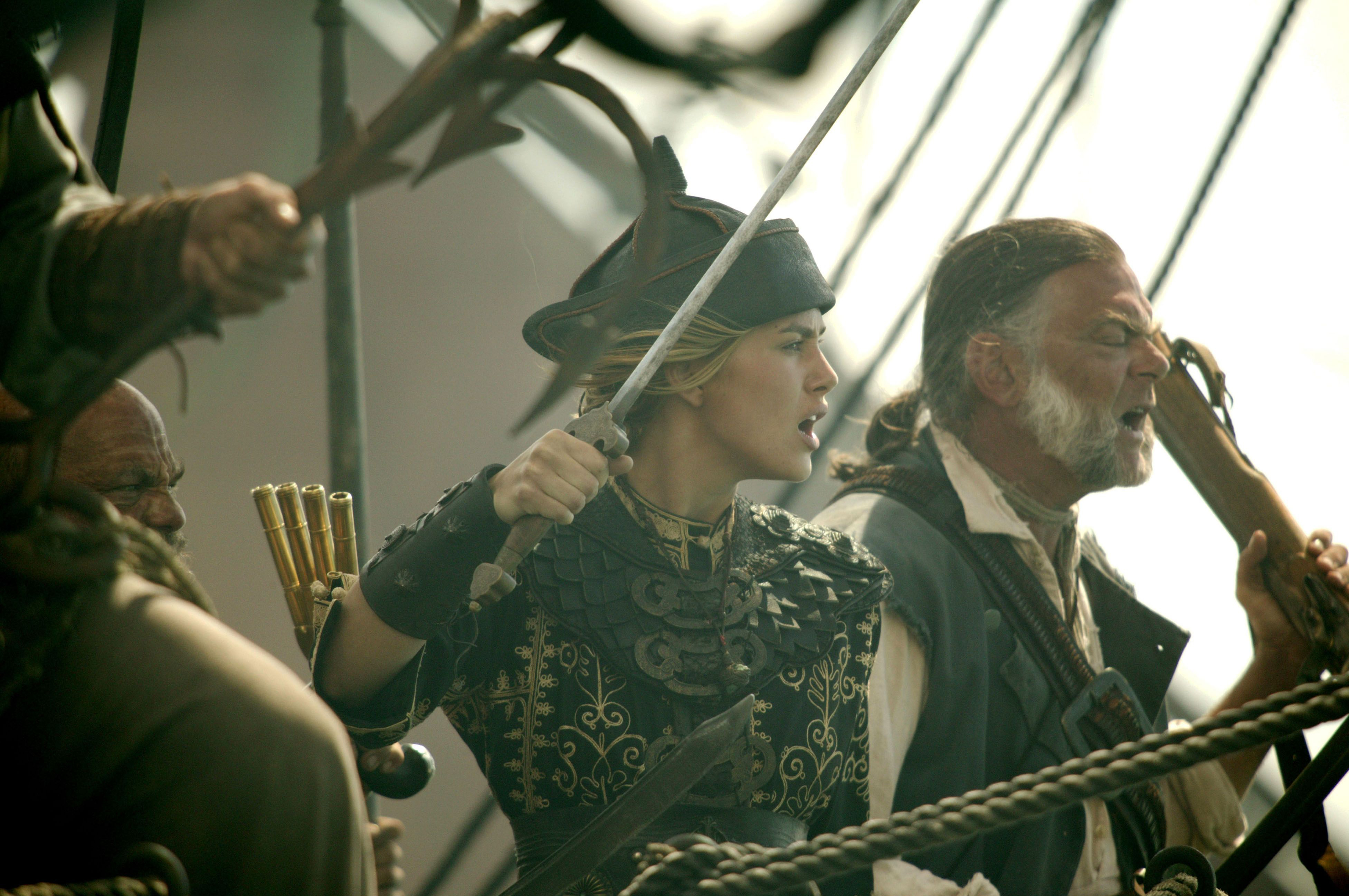 Elizabeth Swann Joshamee Gibbs Keira Knightley Kevin Mcnally 3905x2594