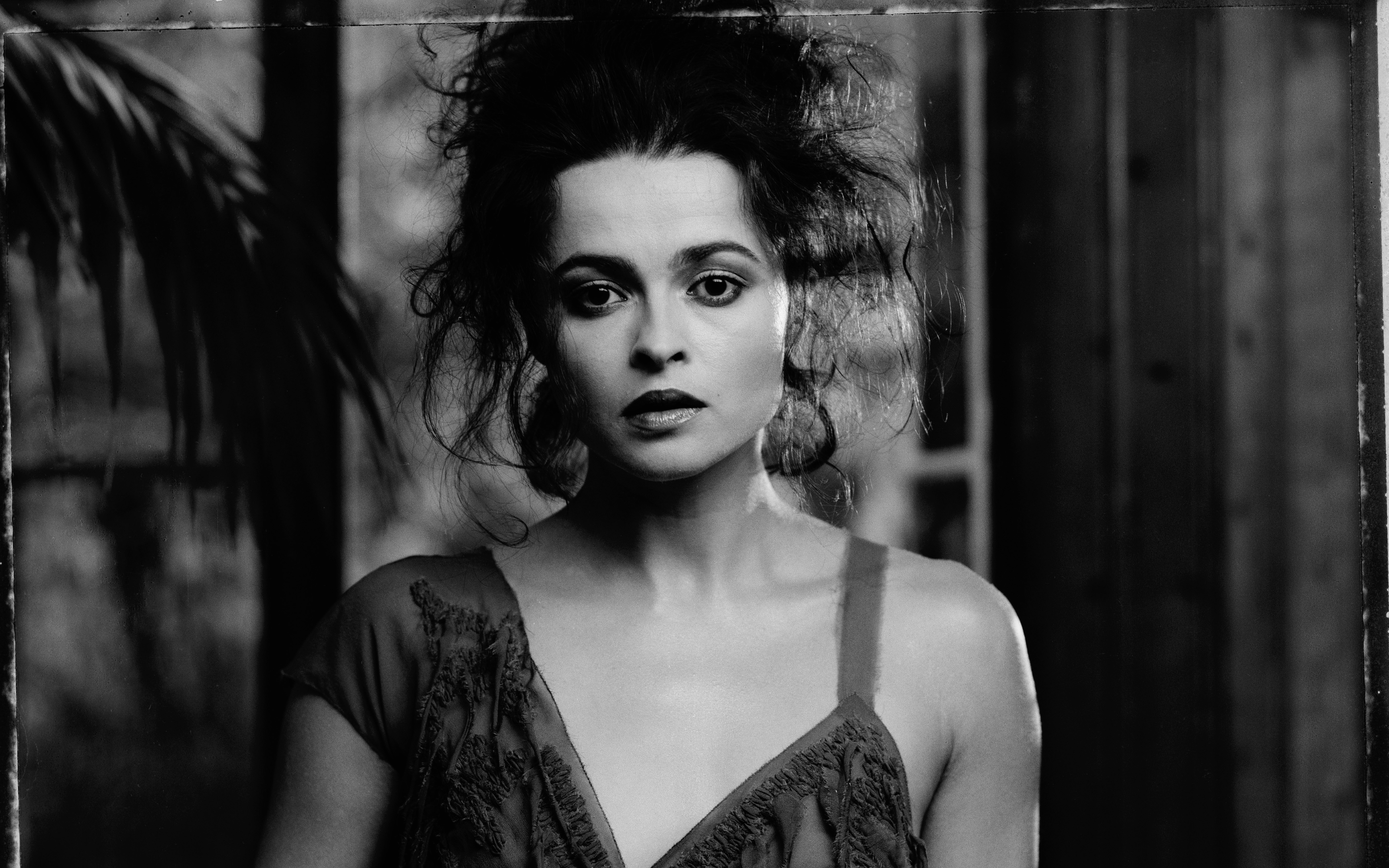 Actress English Helena Bonham Carter 3200x2000