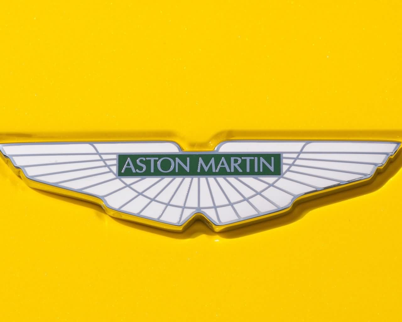 Vehicles Aston Martin 1280x1024