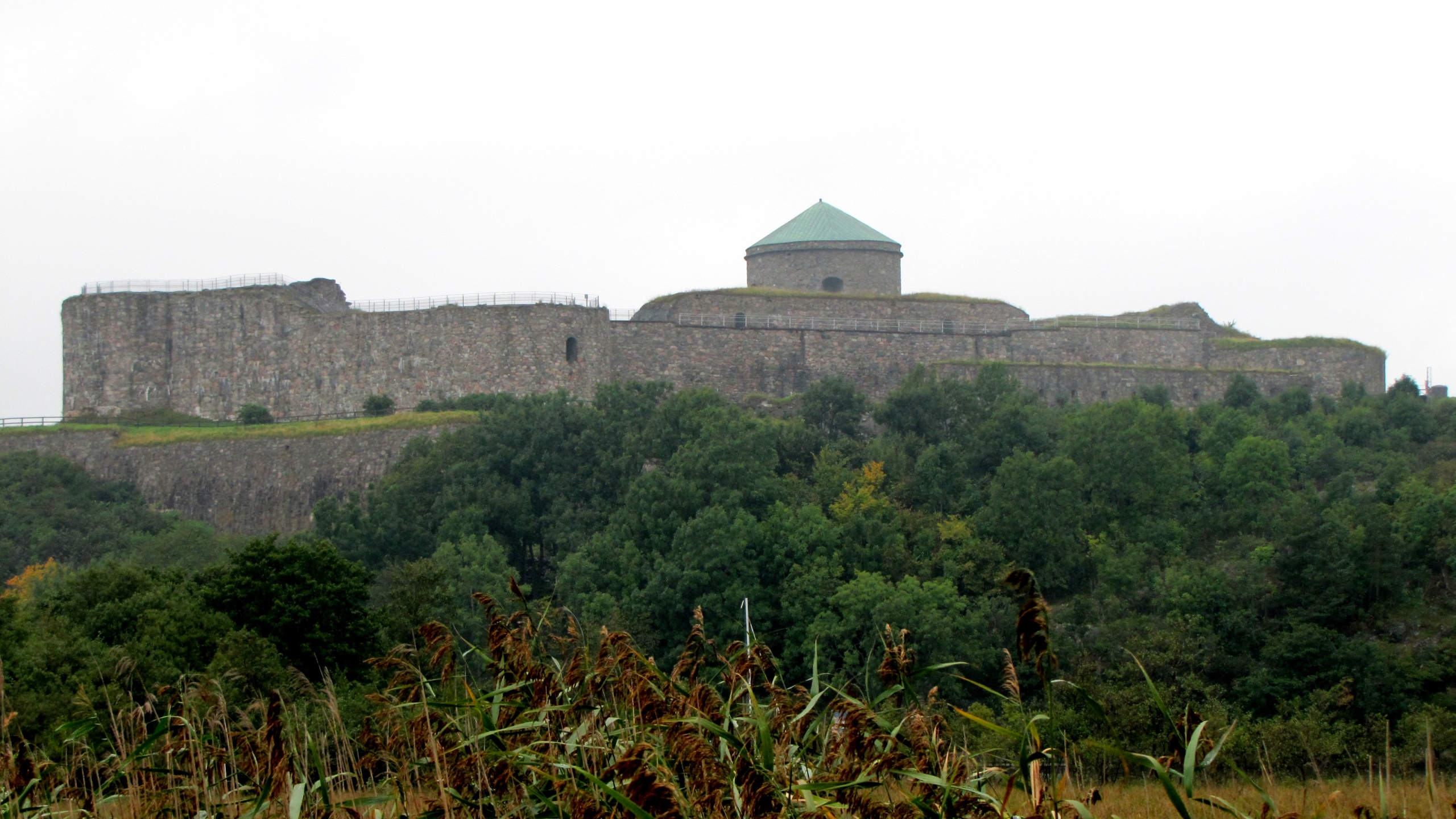 Man Made Bohus Fortress 2560x1440