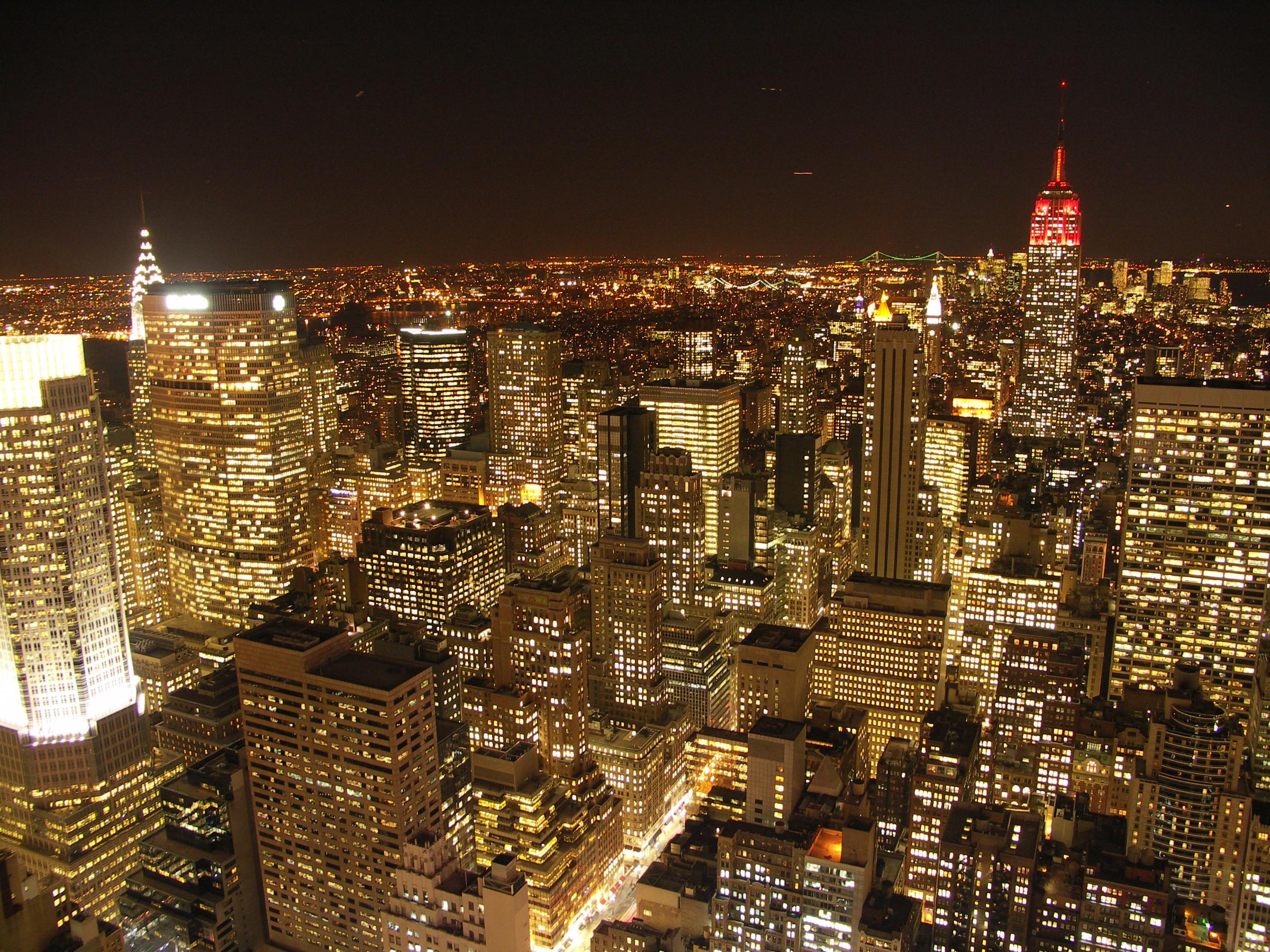 City Metropolis New York Skyline 2400x1800