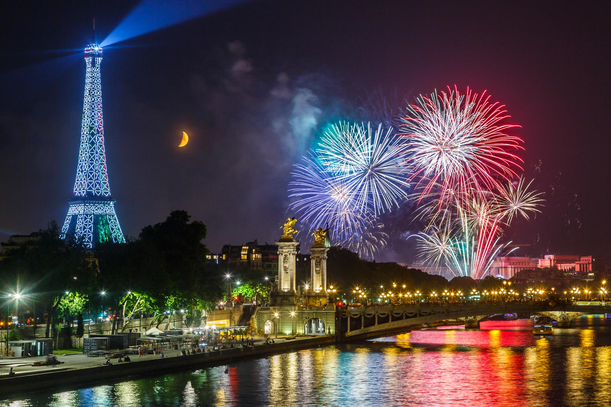 Eiffel Tower Fireworks Night Paris Seine 2048x1365