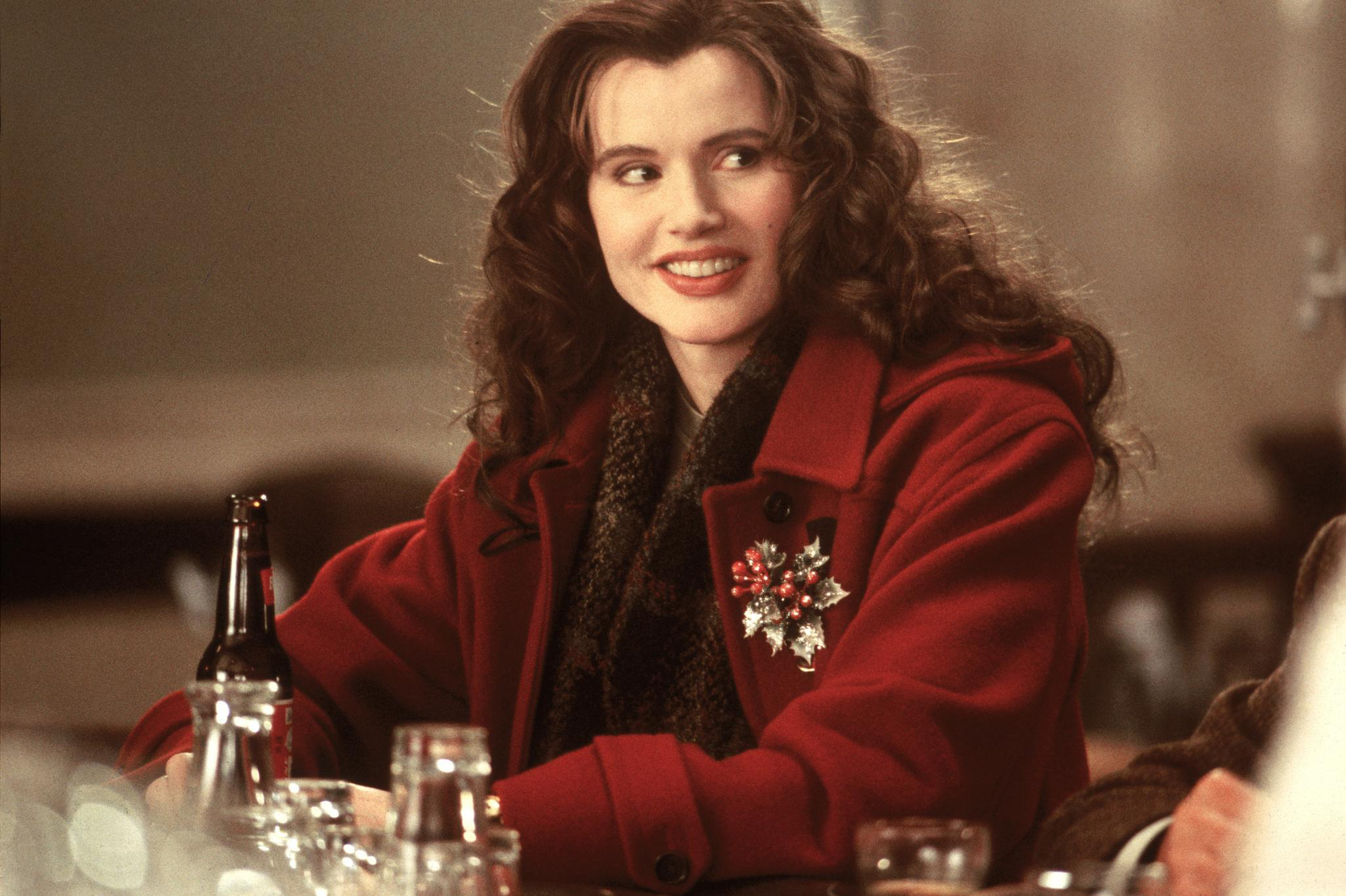 Geena Davis 2048x1363