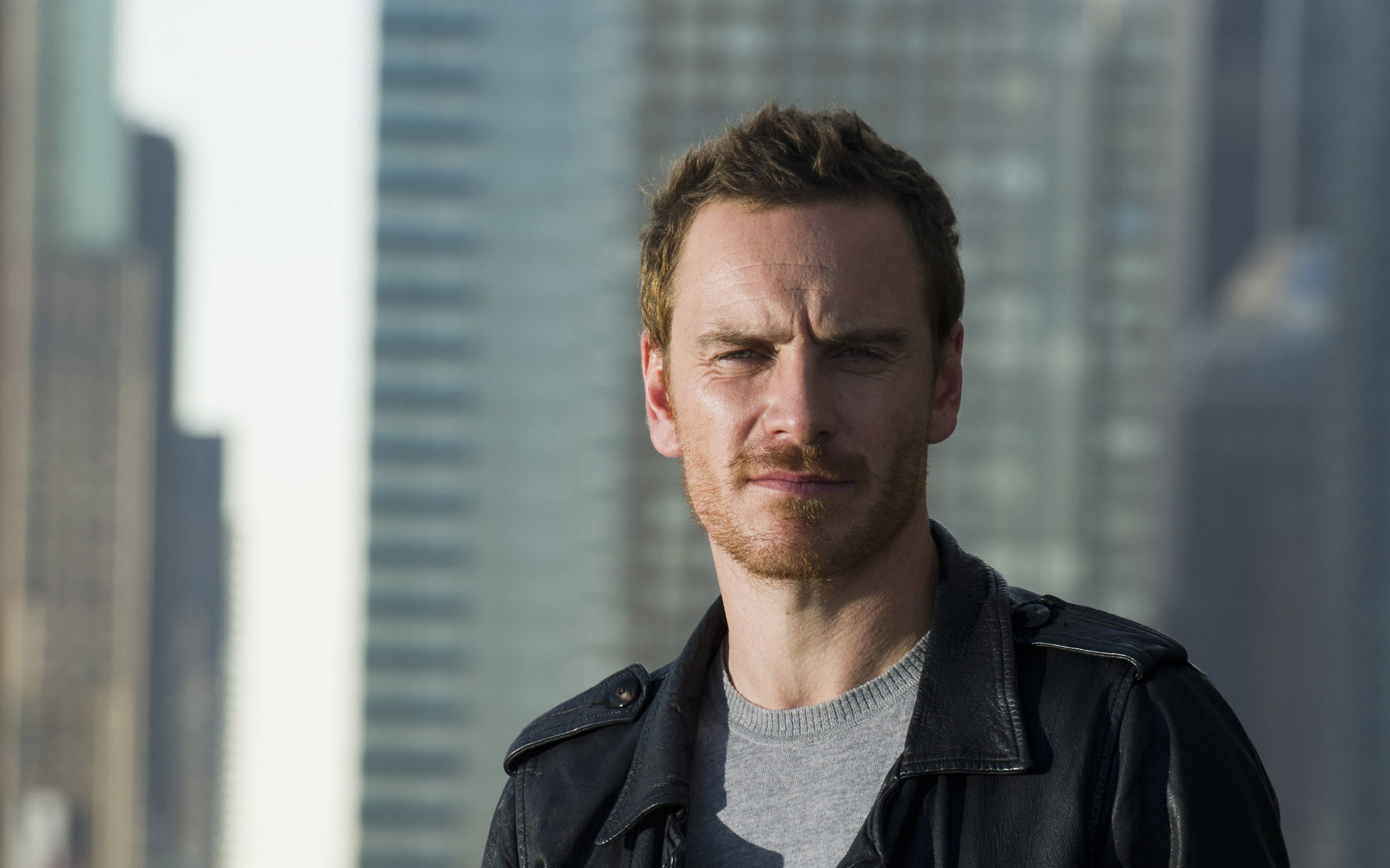 Actor Irish Michael Fassbender 2560x1600