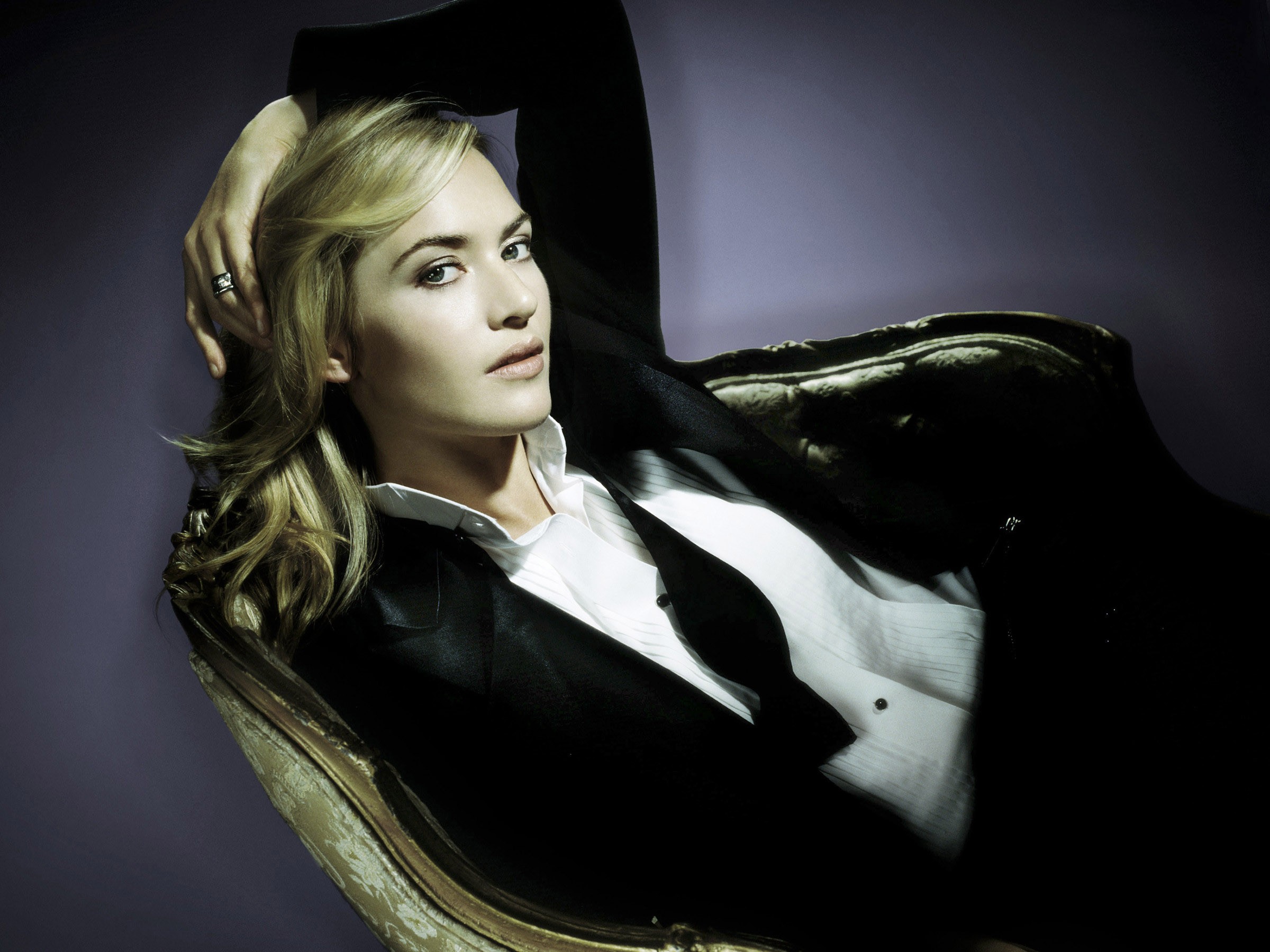 Kate Winslet 2400x1800