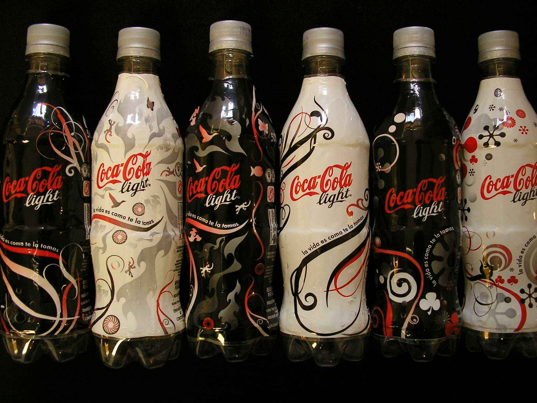 Coca Cola Drink 2048x1536