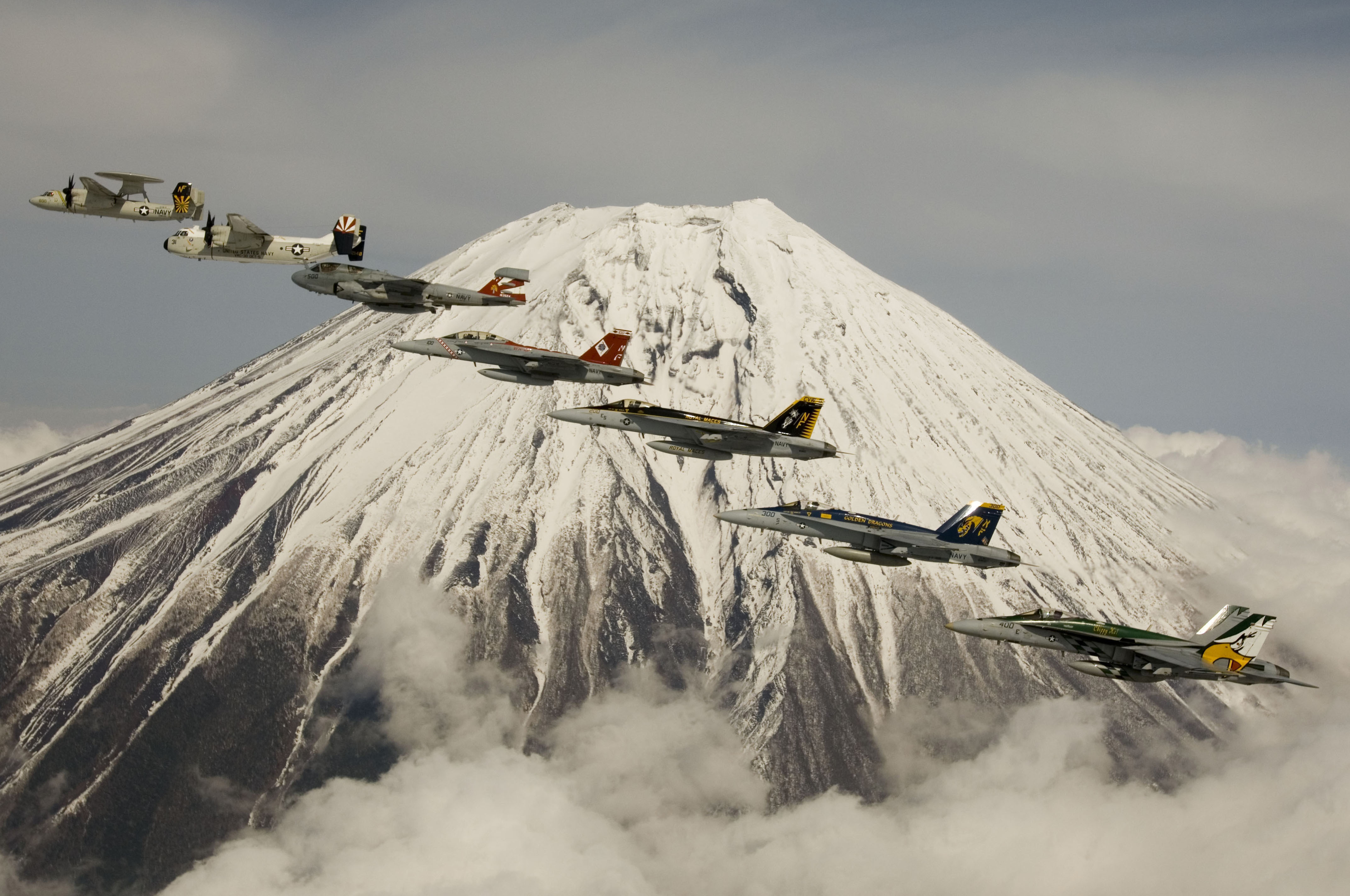 Aircraft Jet Fighter Mount Fuji Warplane 4288x2848