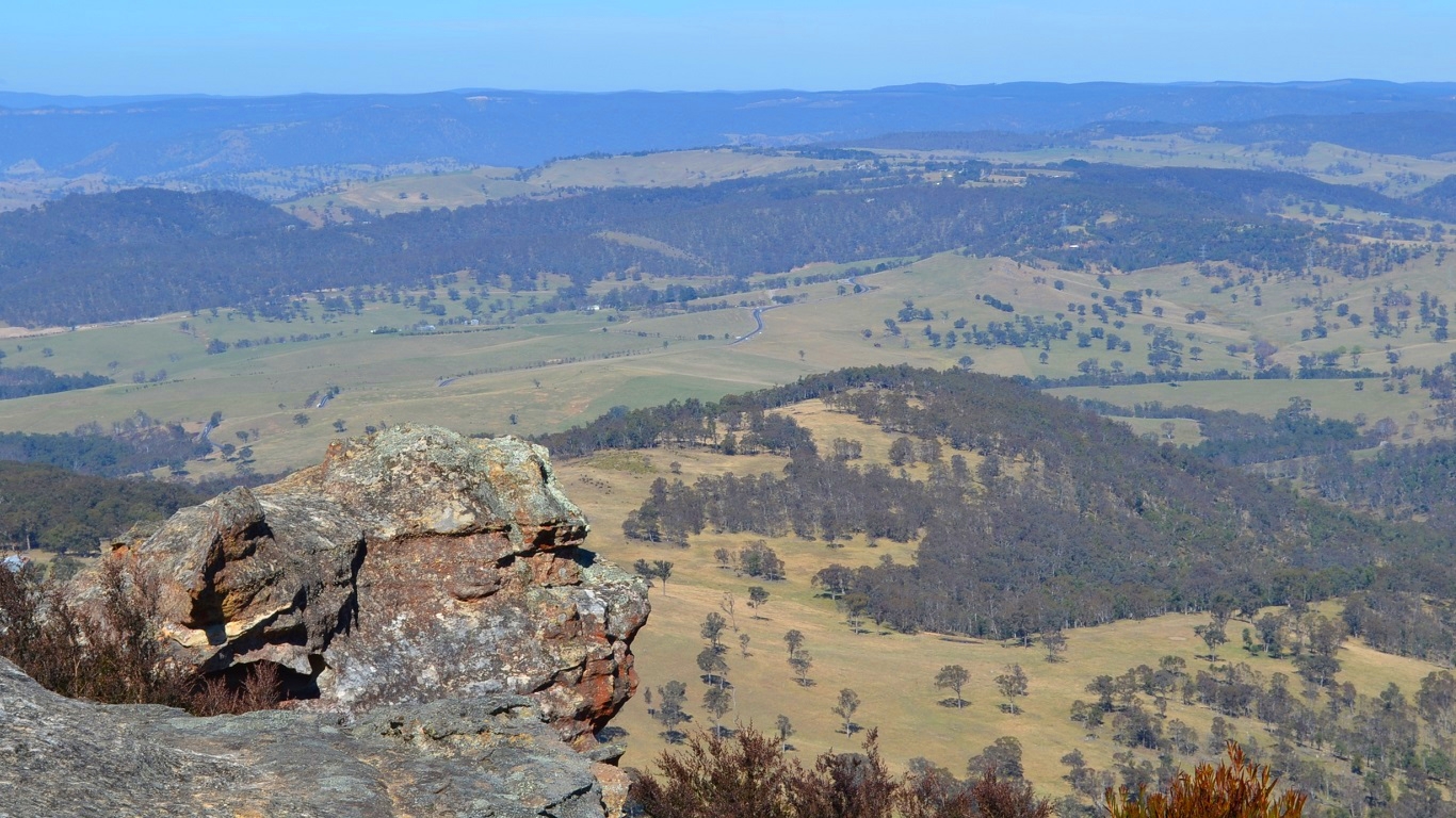 Australia Blue Mountains Landscape Mountain Rock 1366x768