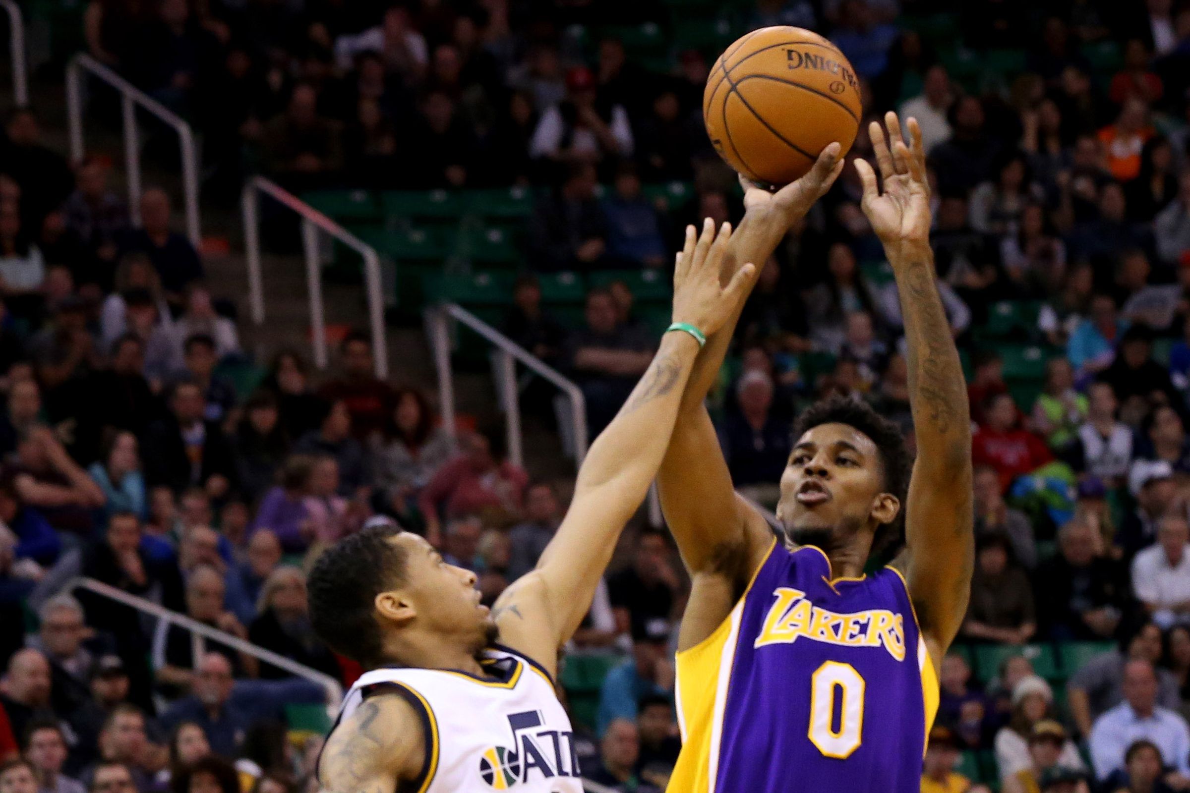 Nick Young 2400x1600