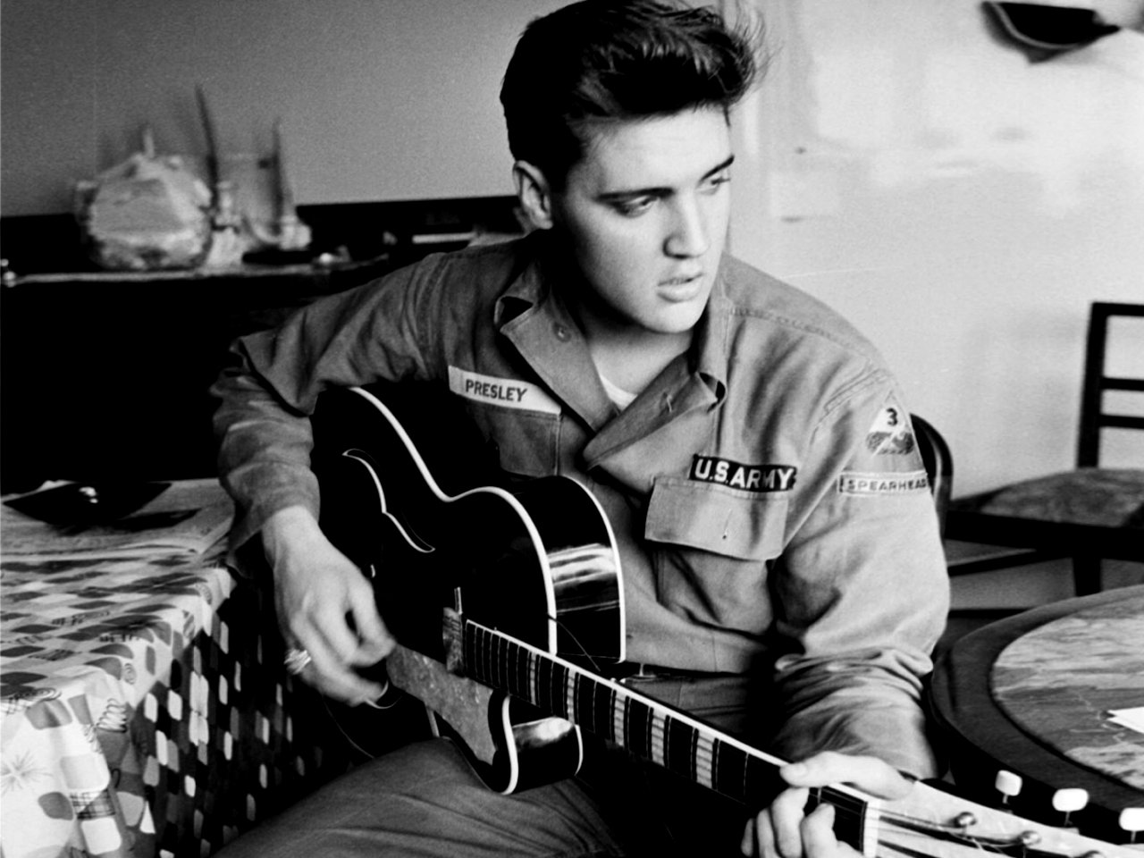 Elvis Presley Music 1280x960