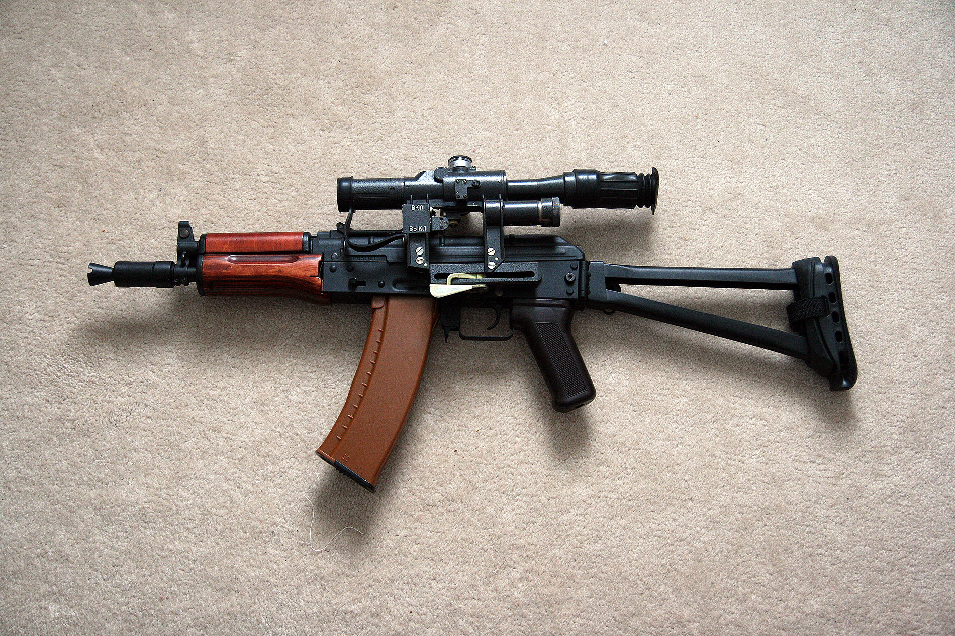 Weapons Akm Assault Rifle 1900x1267