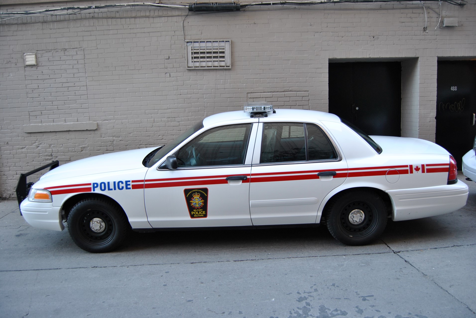 Vehicles Police 1912x1280