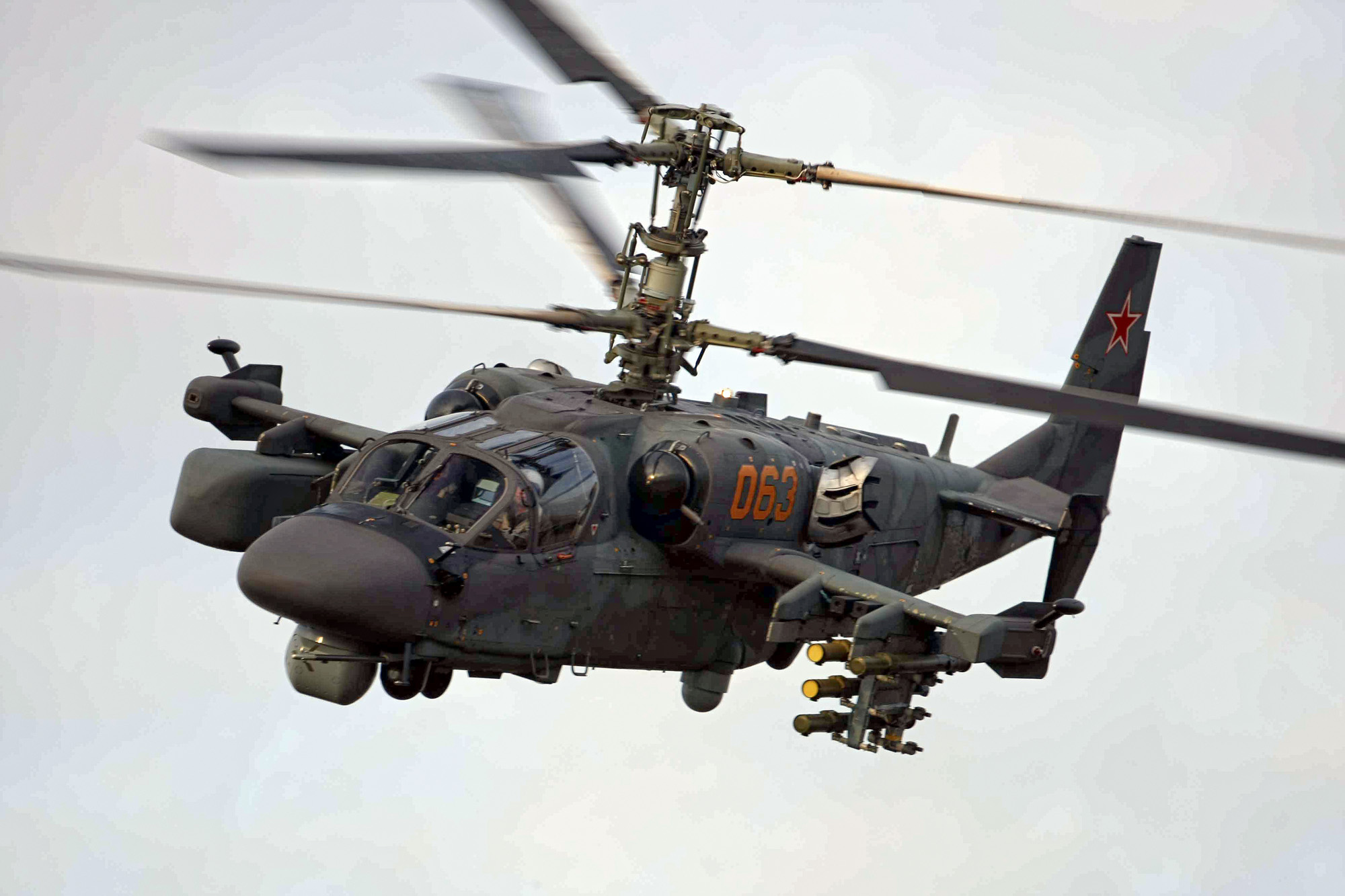 Military Kamov Ka 52 Alligator 2000x1333