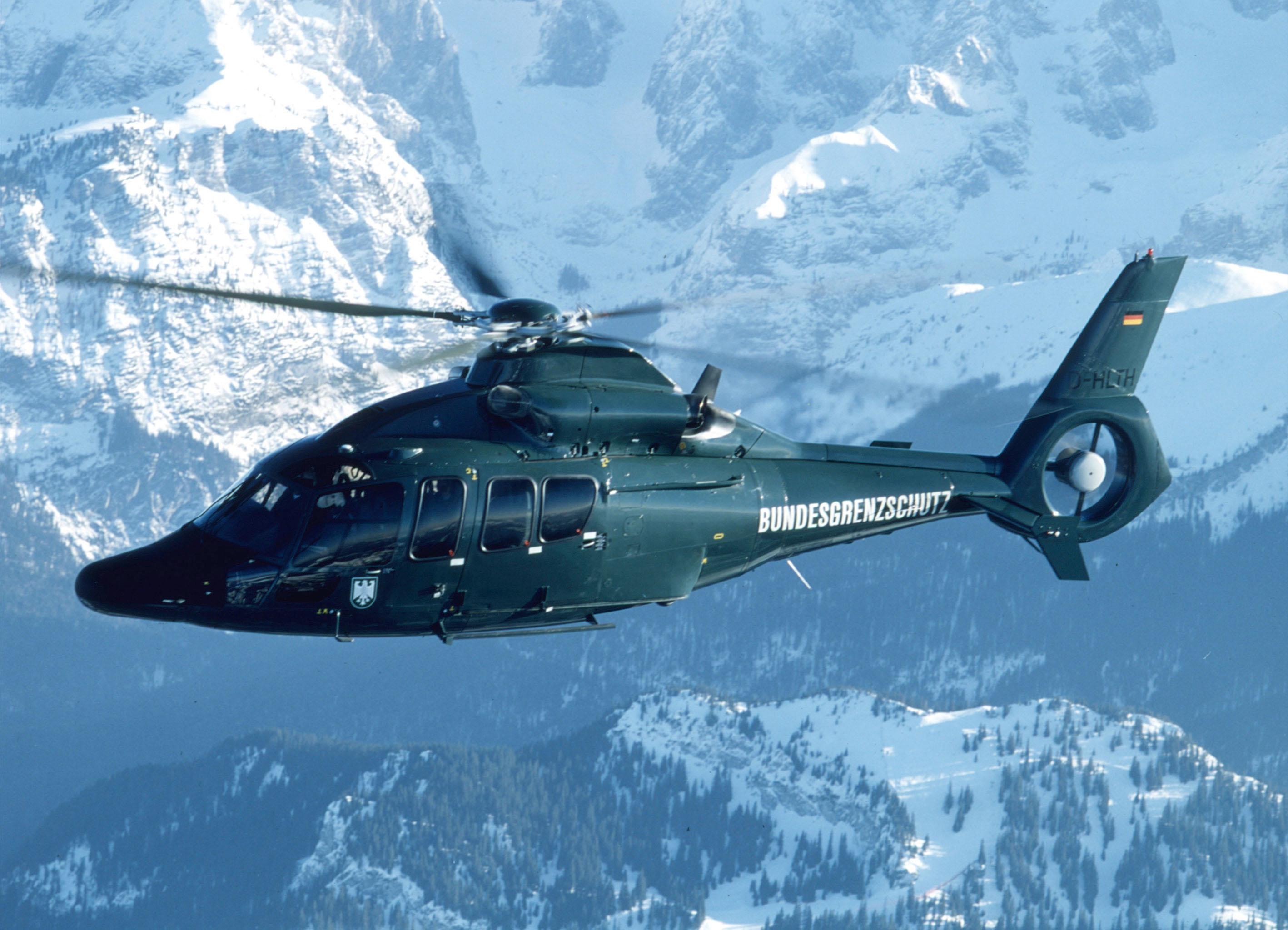 Eurocopter Ec155 2835x2047