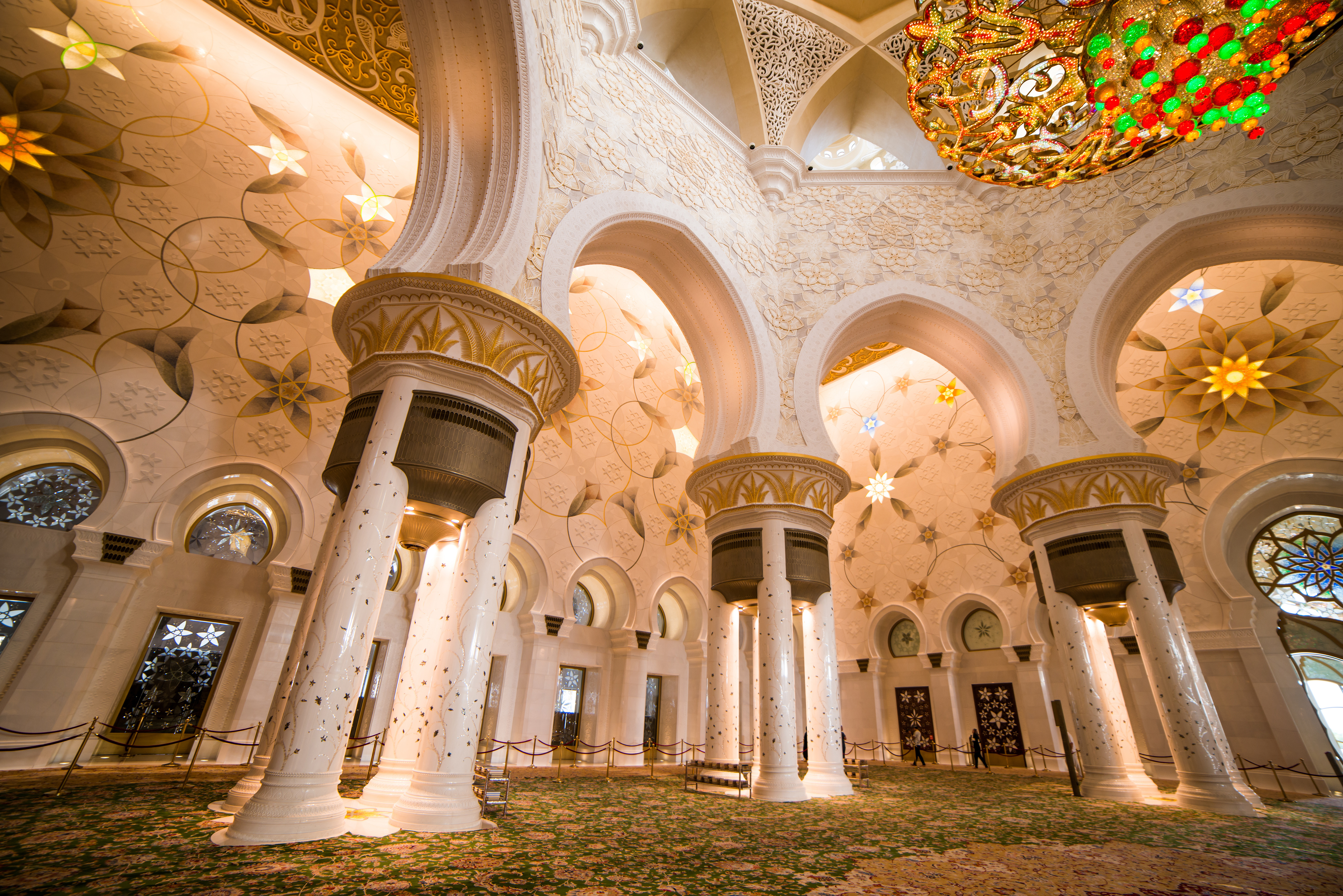 Religious Sheikh Zayed Grand Mosque 5474x3653