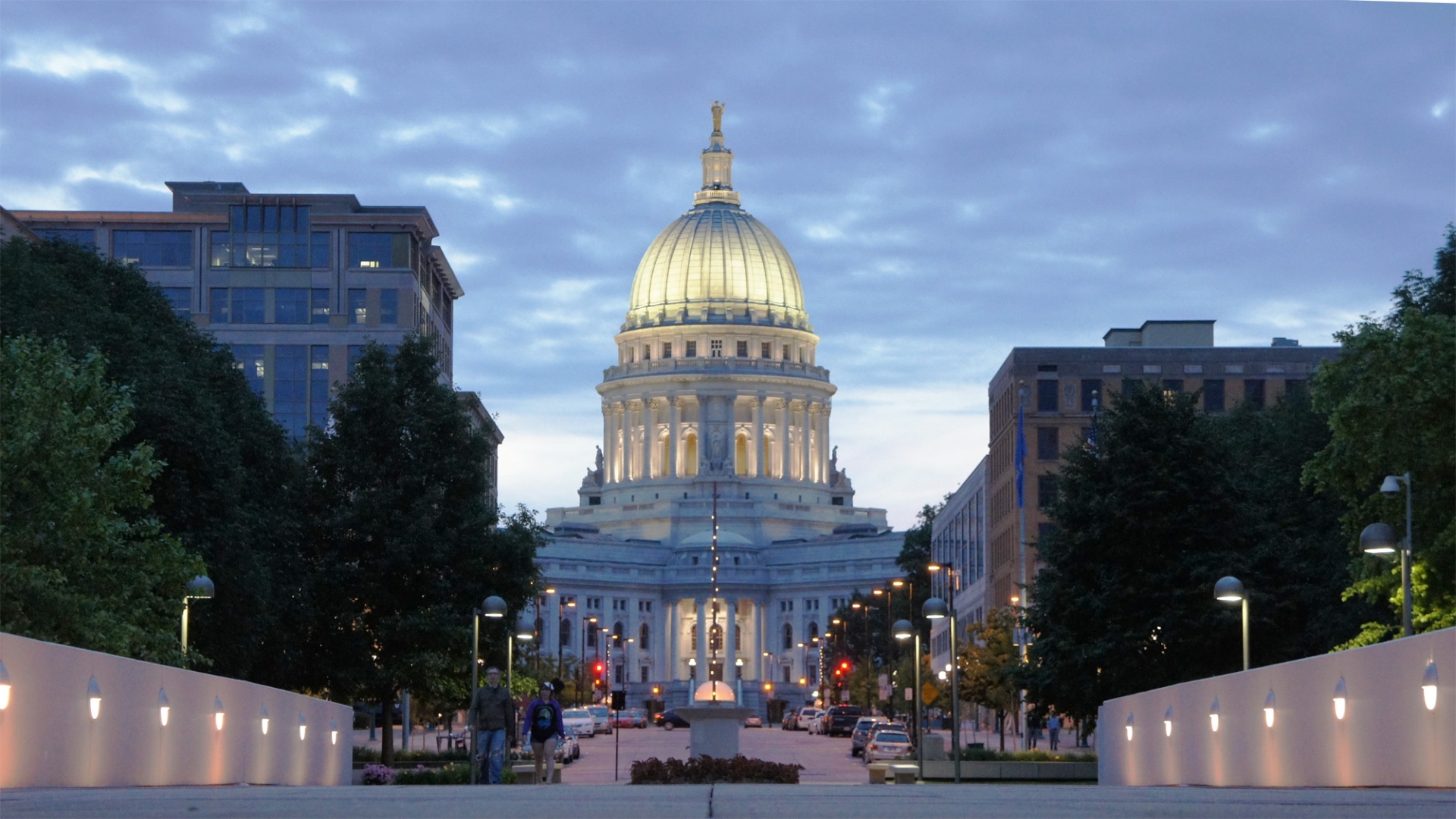 Man Made Wisconsin State Capitol 1920x1080