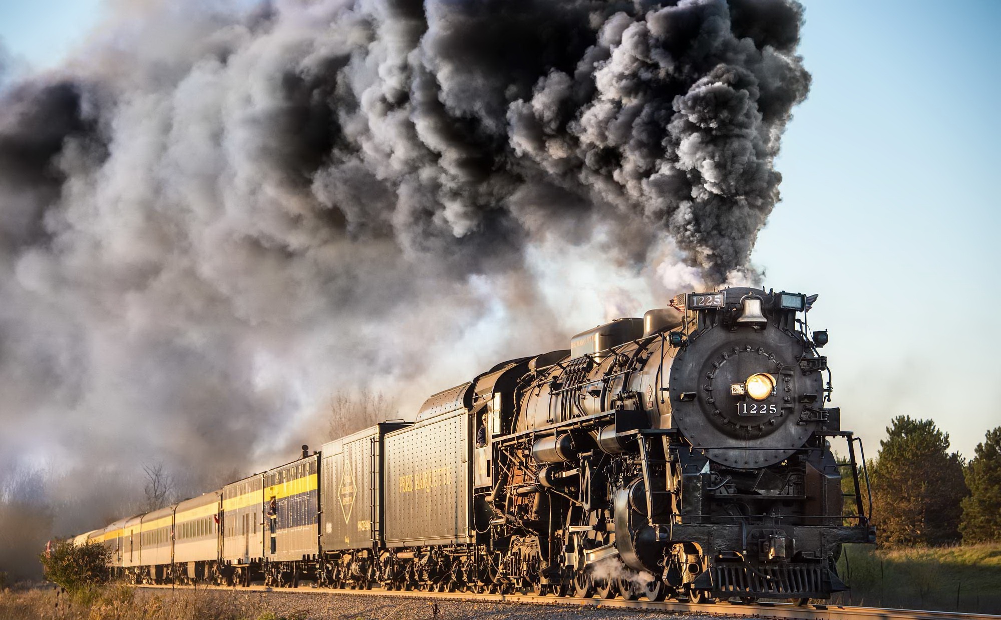 Locomotive Smoke Steam Train Train Vehicle 1999x1238