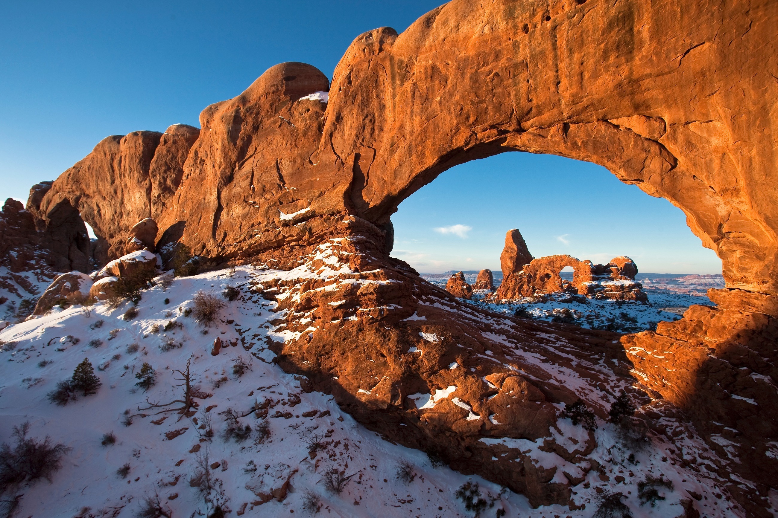 Arch Arches National Park Nature Rock Snow Usa Utah 2600x1733