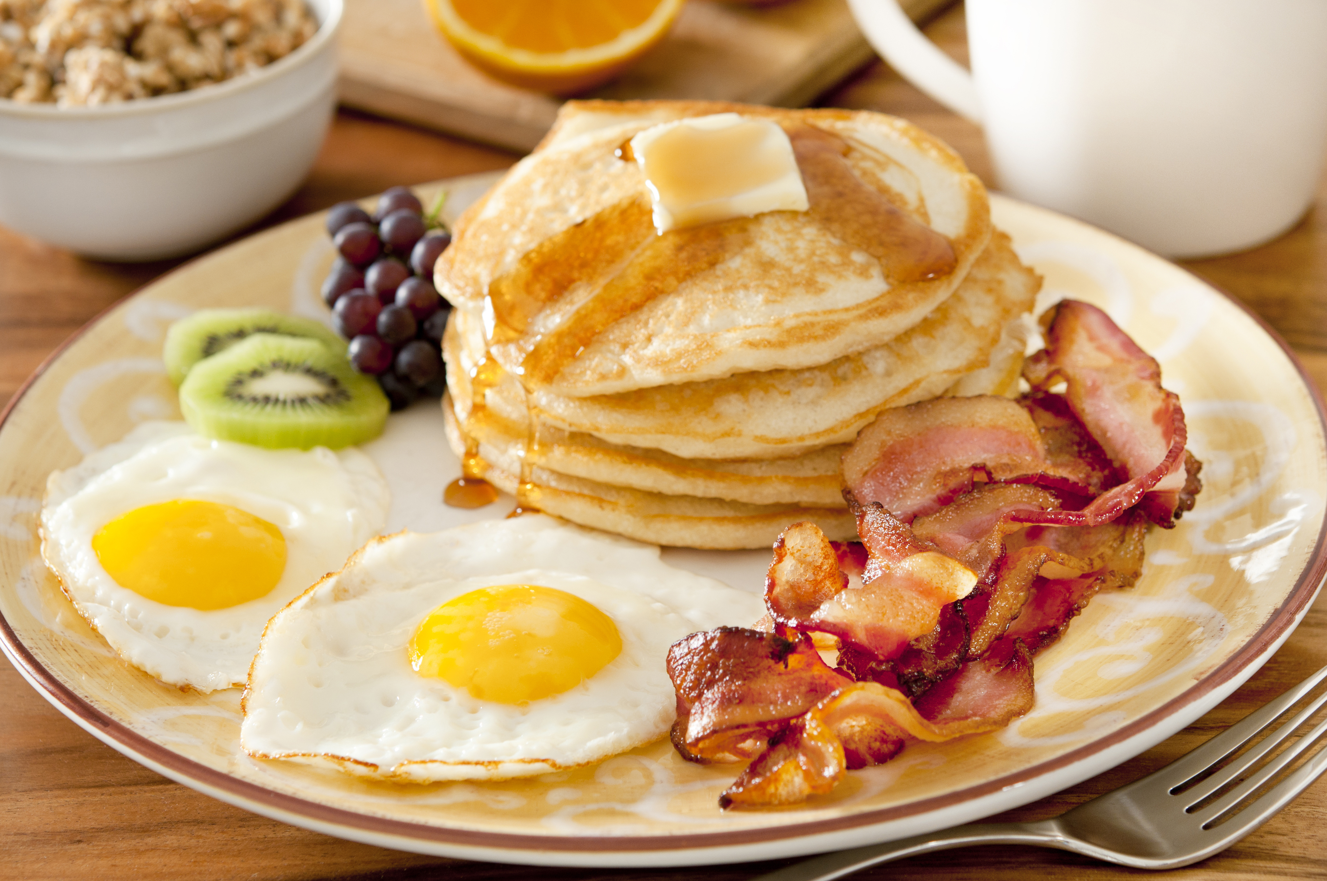 Bacon Breakfast Egg Kiwi Pancake 4288x2848