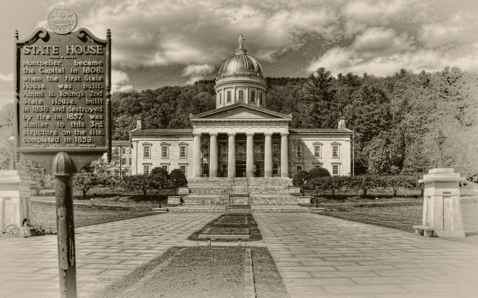 Man Made Vermont State House 1920x1200