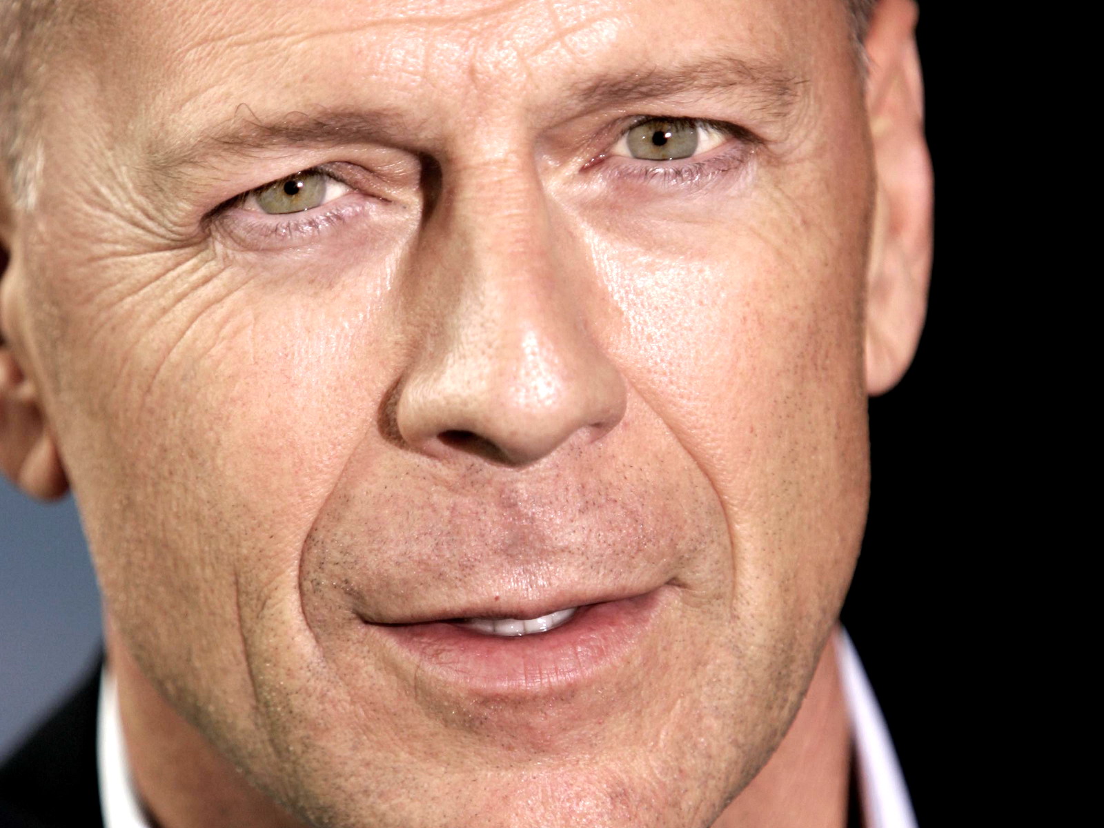 Bruce Willis 1600x1200