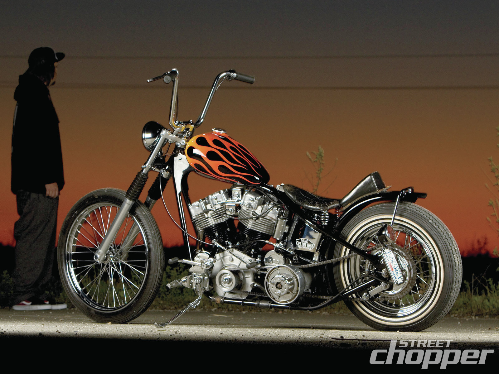 Motorcycle 1600x1200