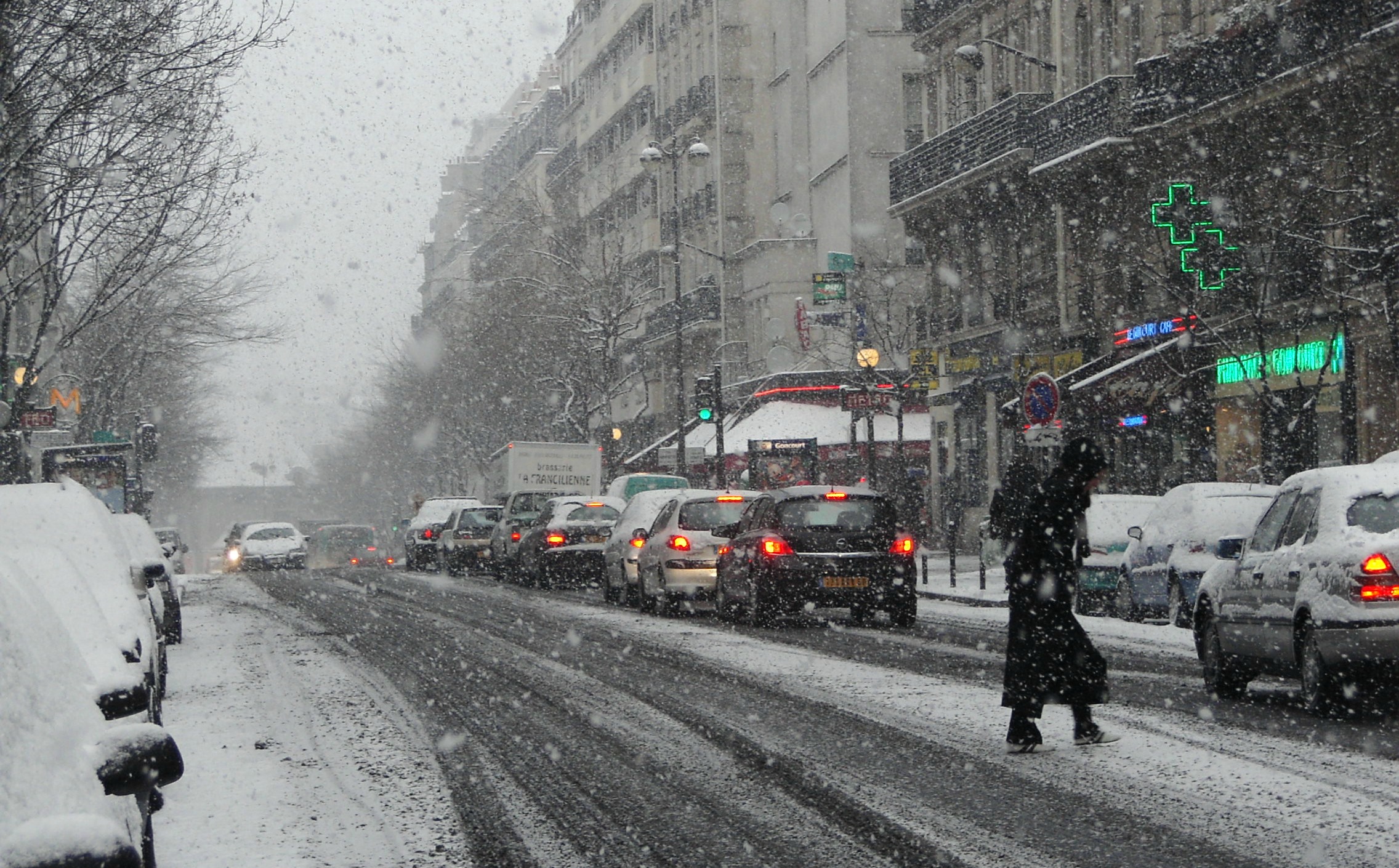 City People Season Snow Winter 2272x1410