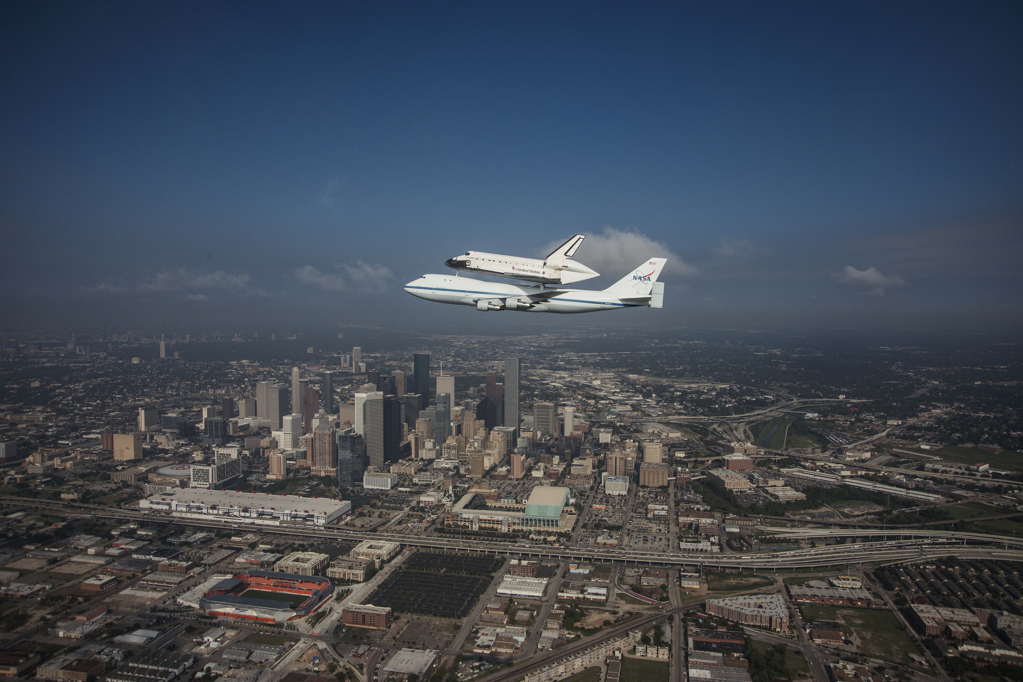 Airplane Building City Houston Nasa Shuttle Skyscraper 2048x1367