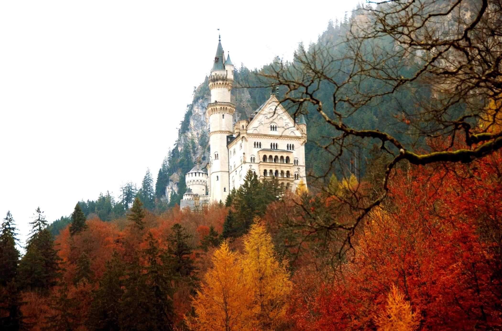 Bavaria Fall Germany Neuschwanstein Castle 2100x1386