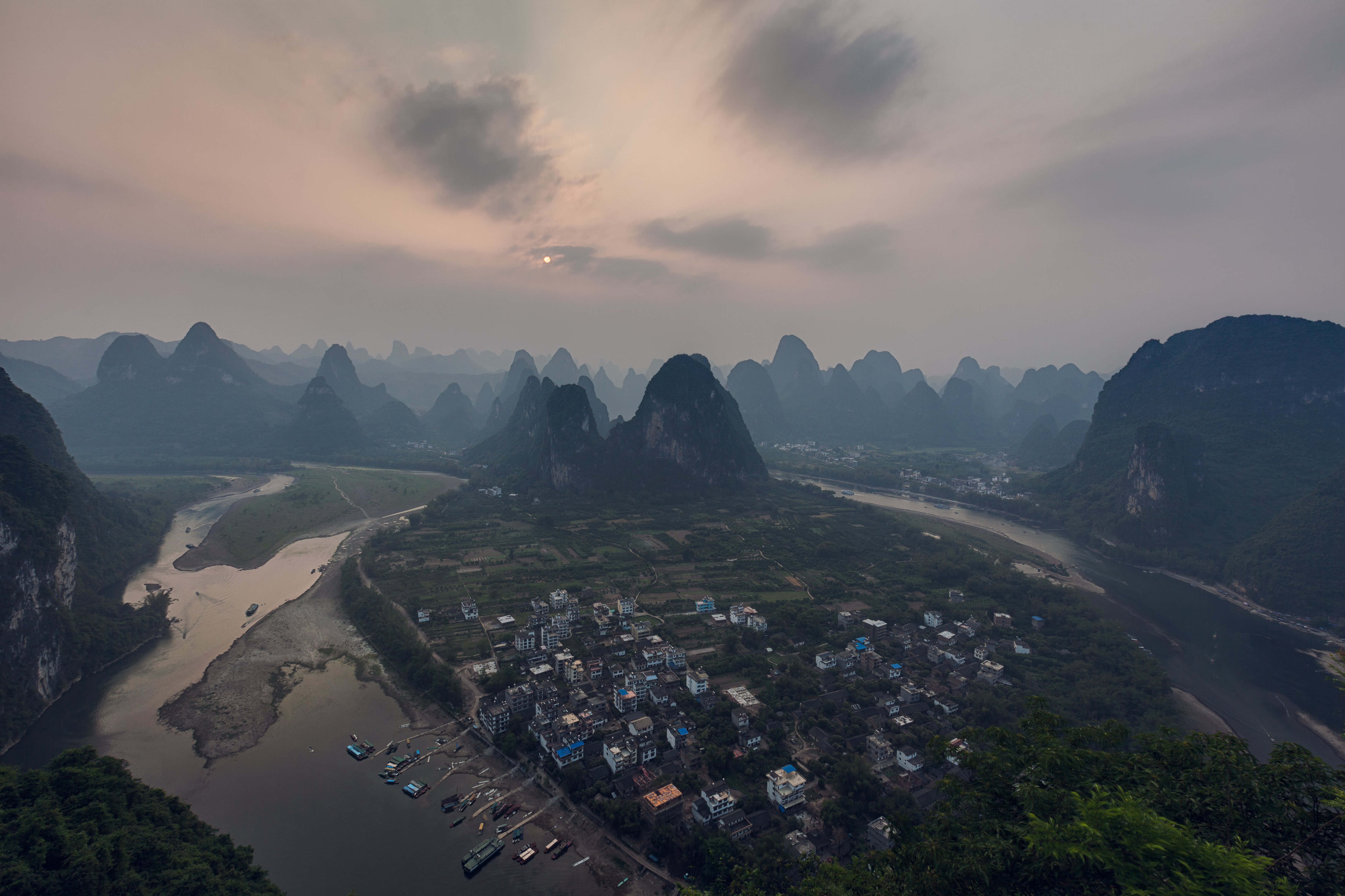 China Guanxi Zhuang Landscape Laozhai Mountain Mountain River Sunset 5616x3743