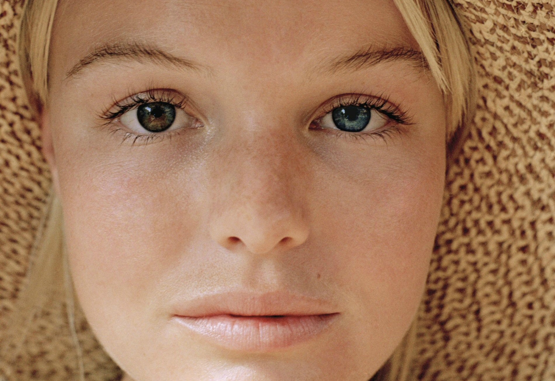 Kate Bosworth 1900x1305