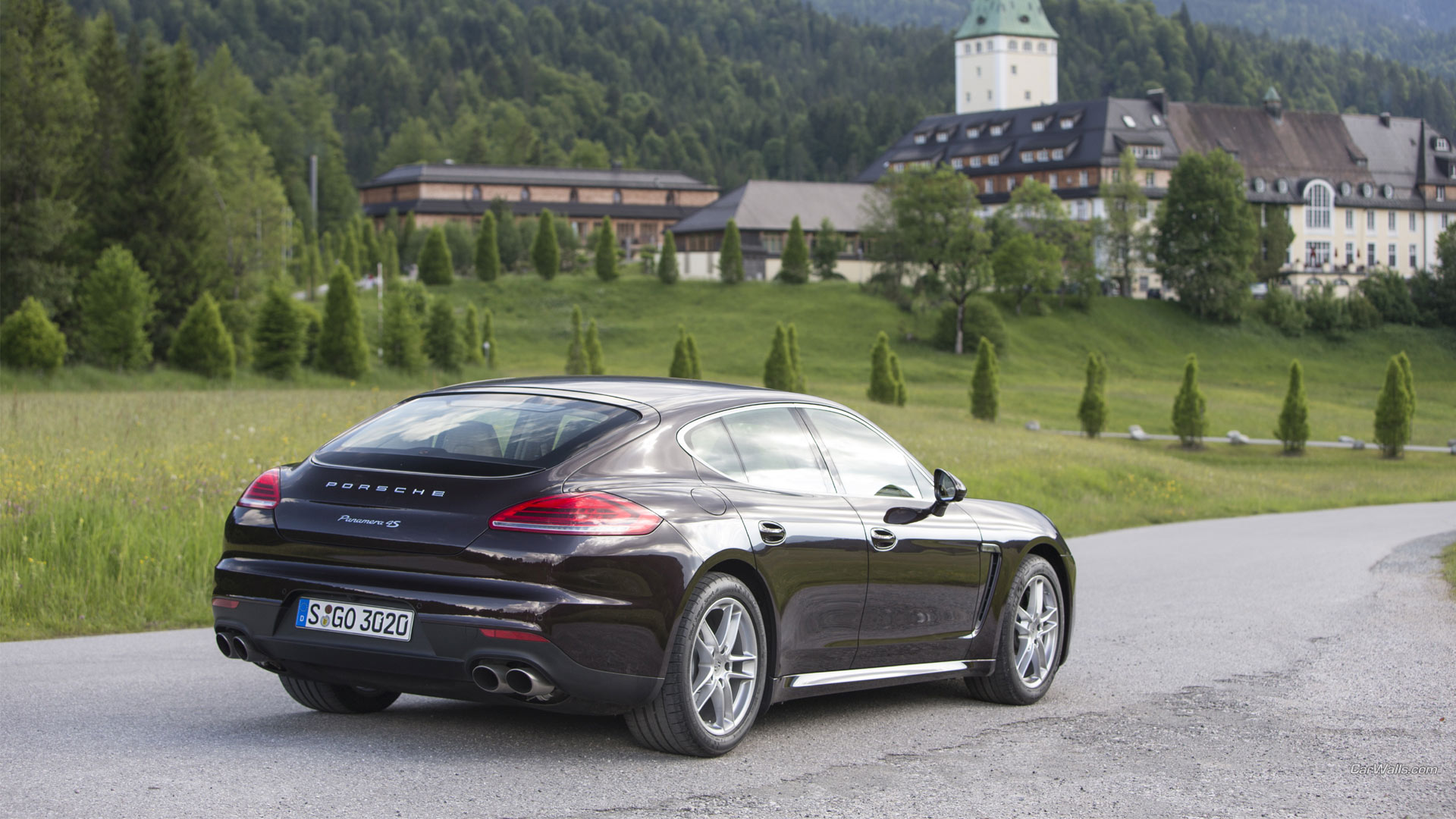 Vehicles Porsche Panamera 4S 1920x1080