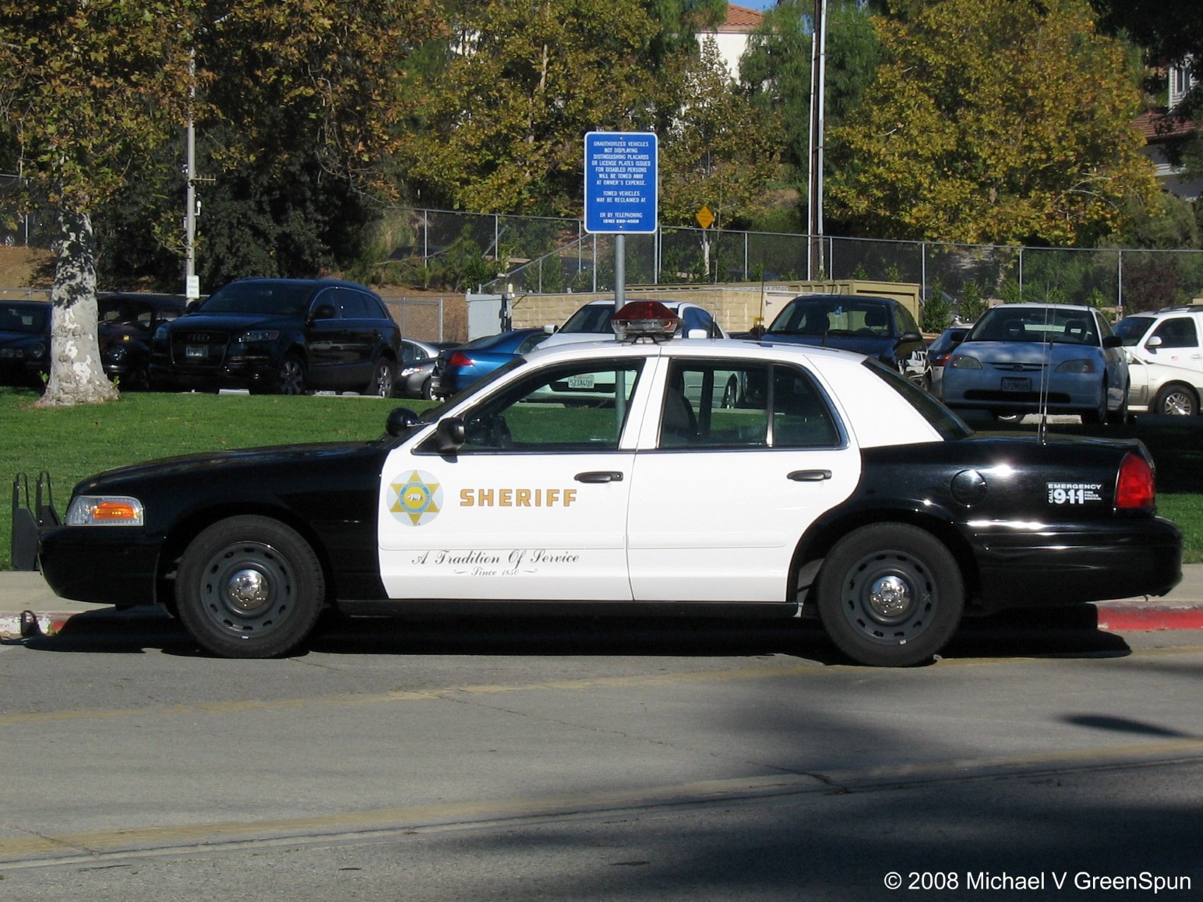 Vehicles Police 1707x1280