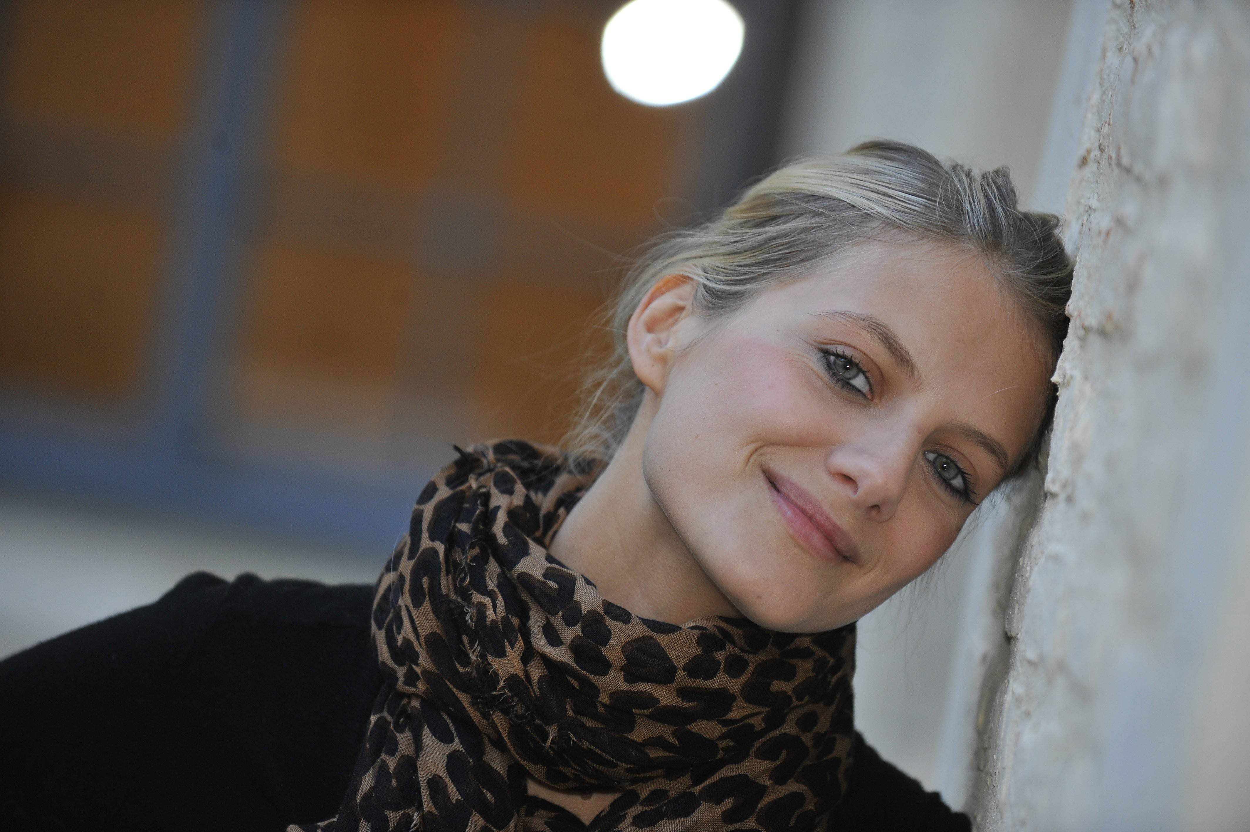 Actress French Melanie Laurent 4256x2832