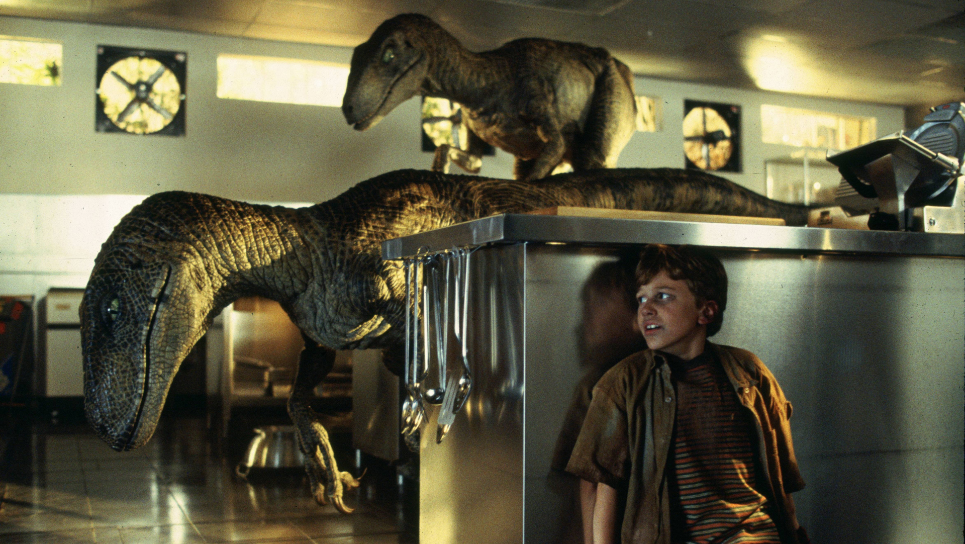 Jurassic Park Kitchen Tim Murphy Velociraptor 1920x1082