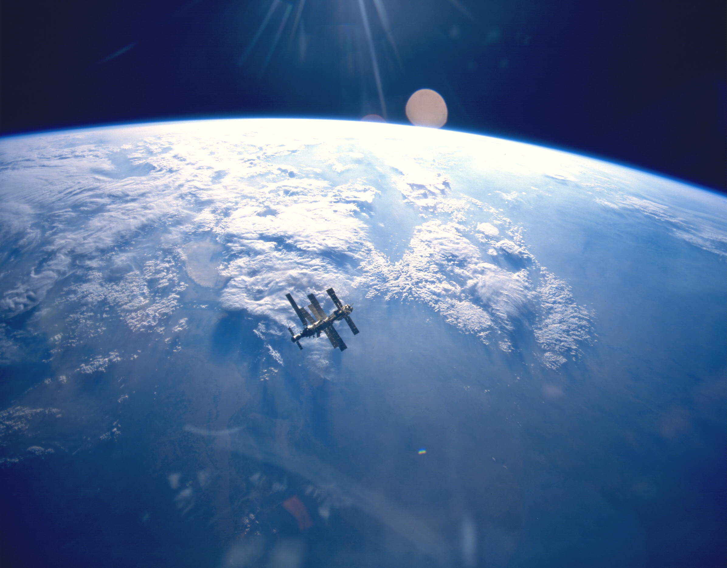 Earth Space Station 2391x1867