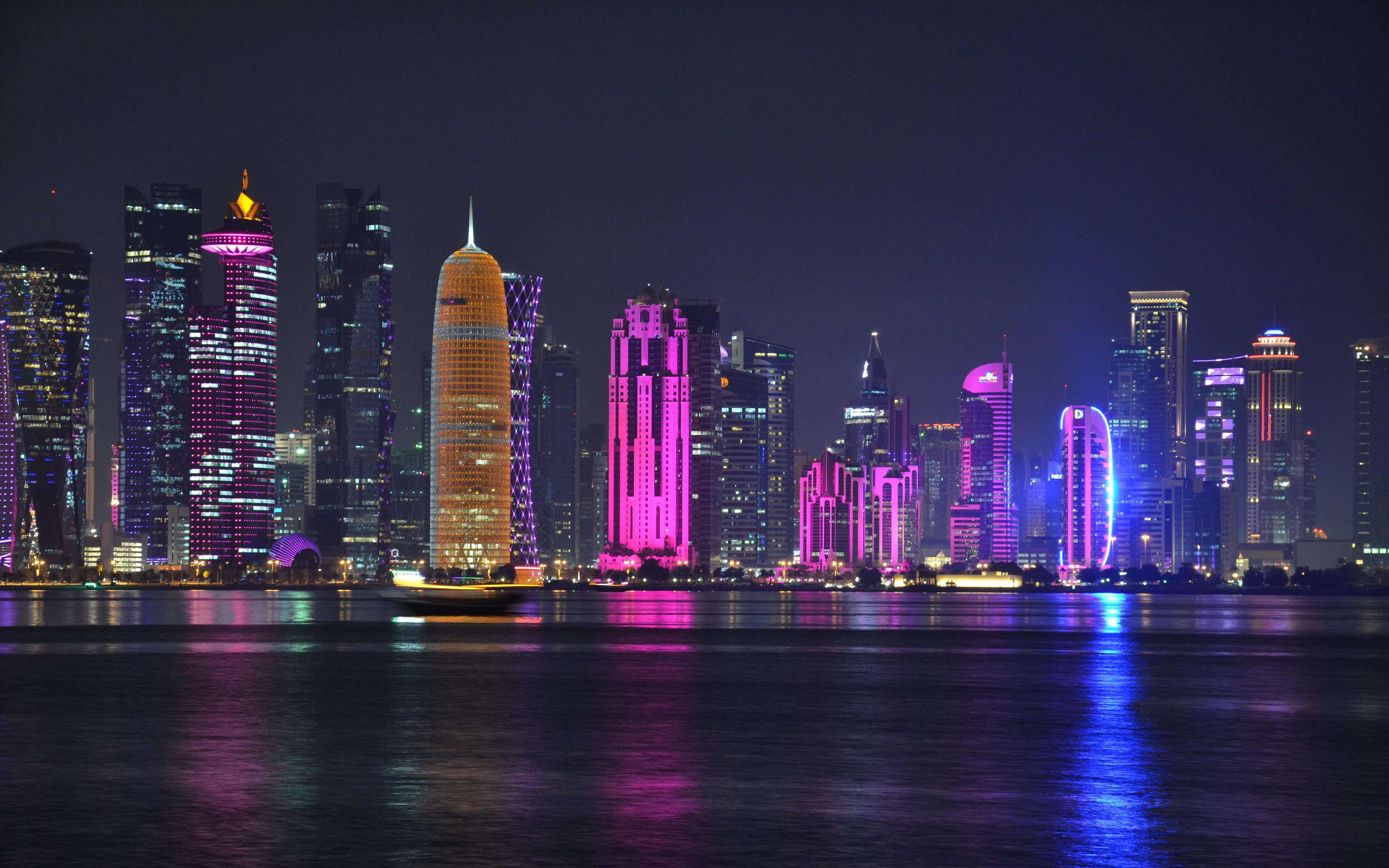 Building City Doha Light Night Qatar Skyscraper 3840x2400