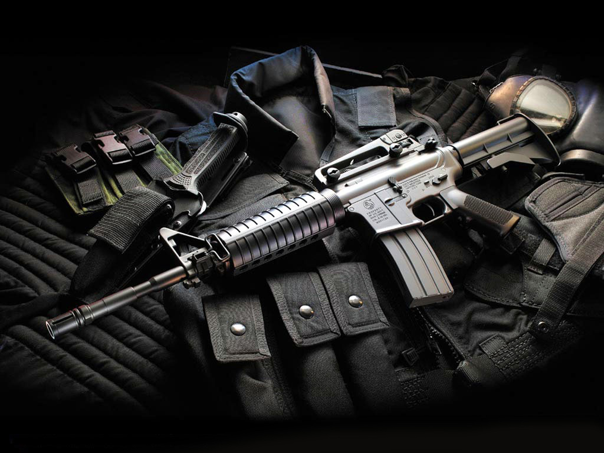 Weapons Assault Rifle 1920x1440