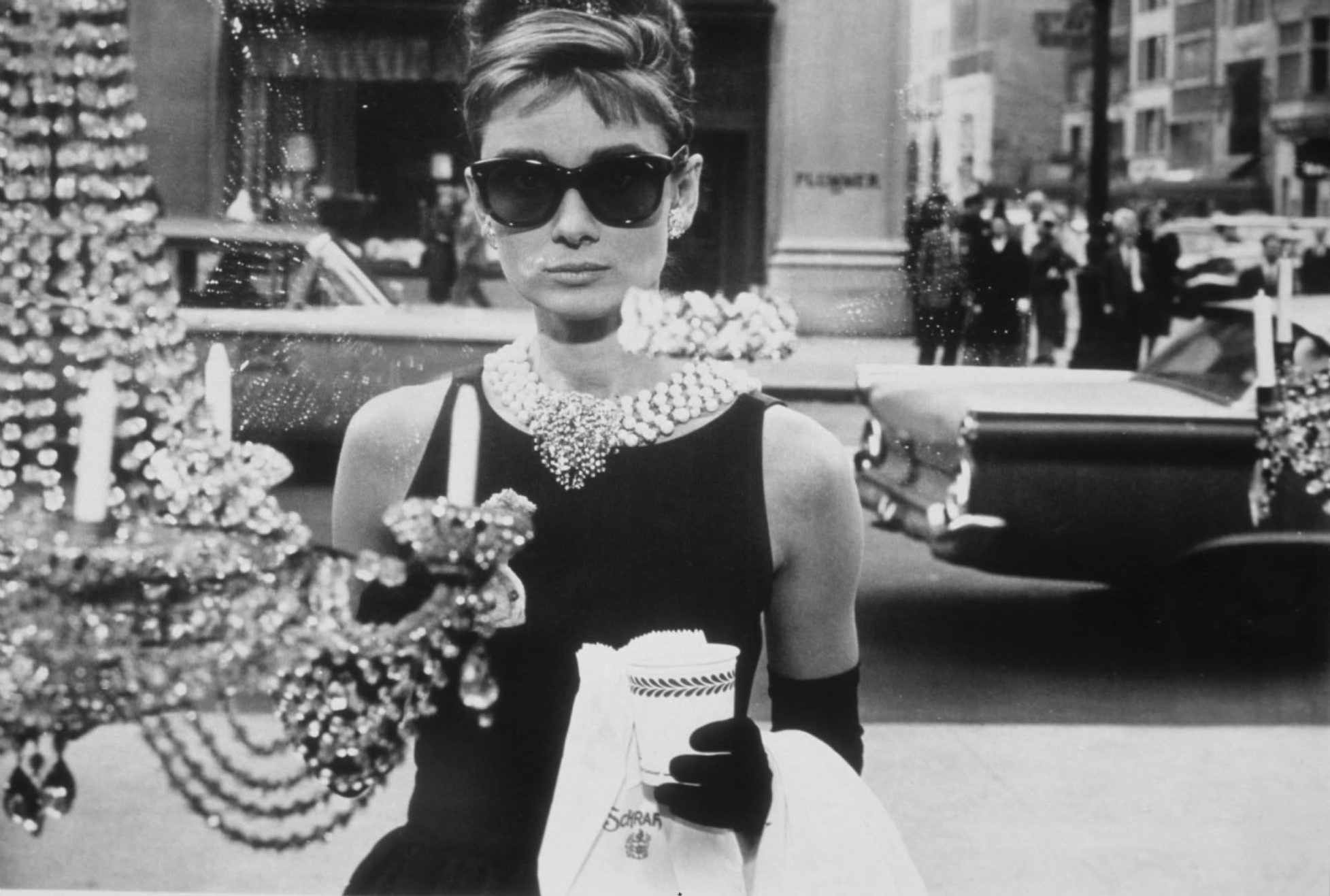 Audrey Hepburn 1955x1317