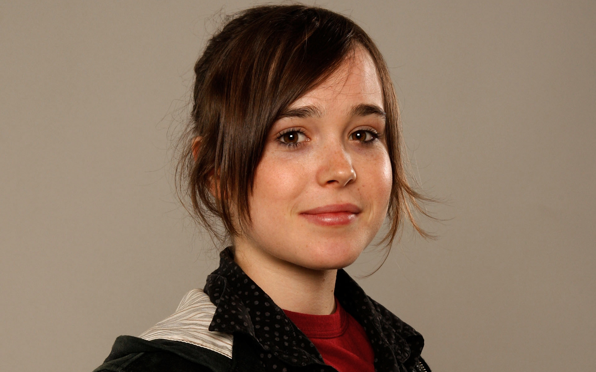 Ellen Page 1920x1200