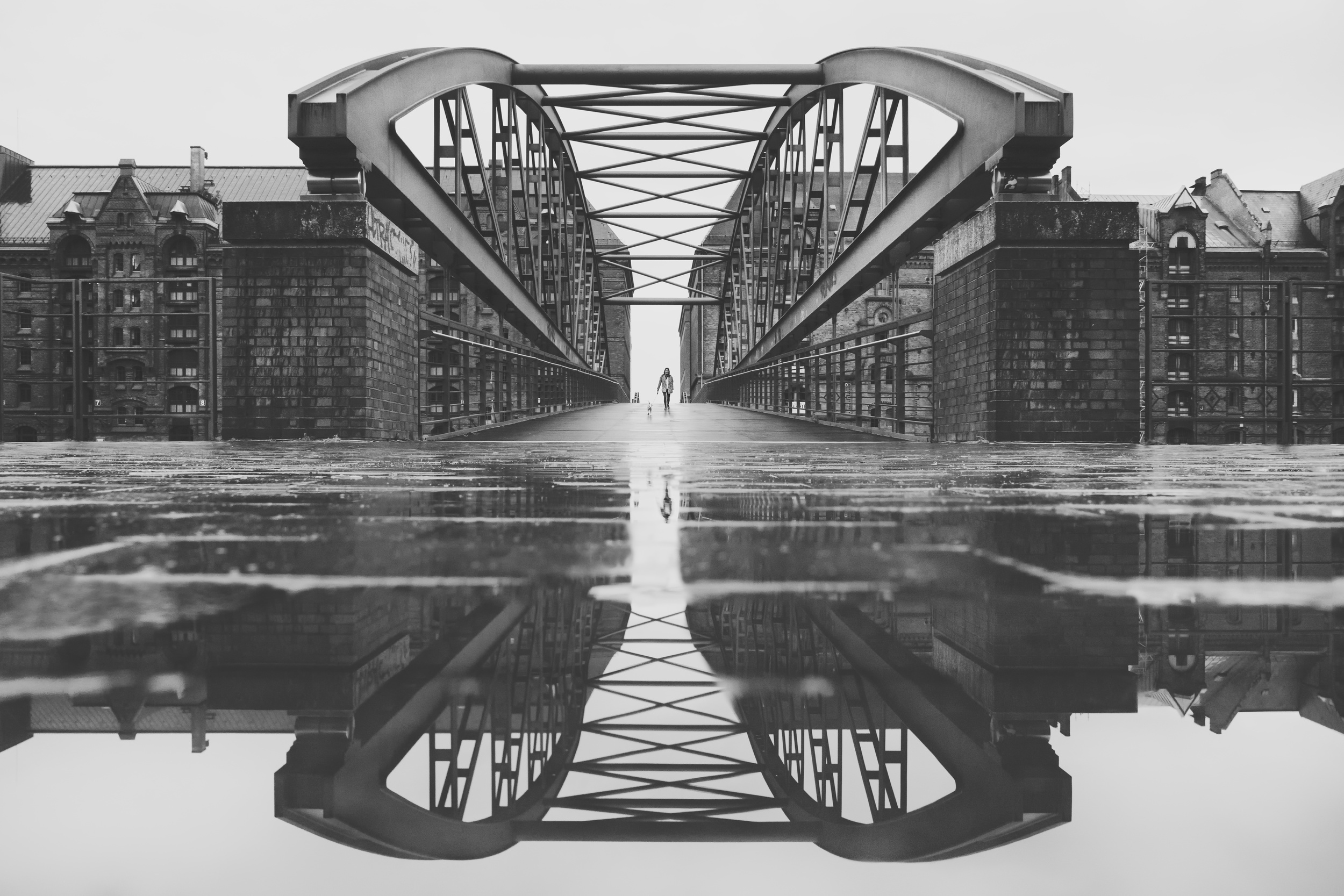 Germany Monochrome City Reflection Alexander Schonberg Hamburg 2500x1667