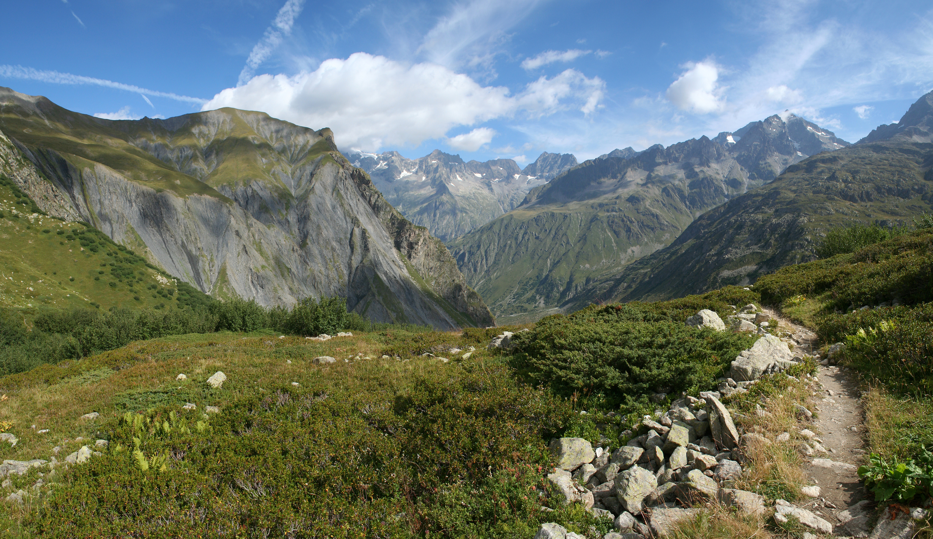Alps Landscape Mountain Valley 3000x1732