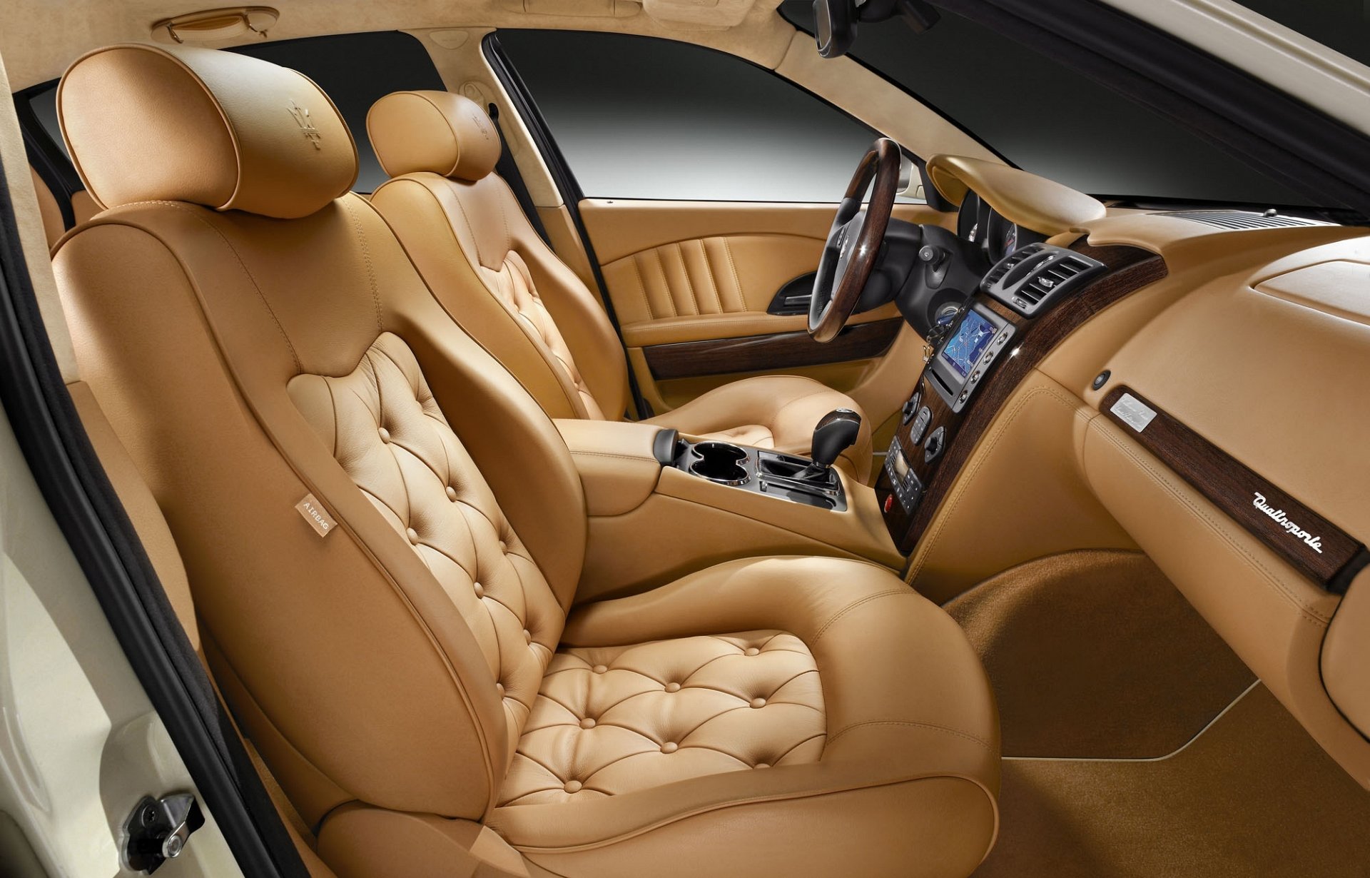 Car Dashboard Interior Luxury Maserati Quattroporte 1920x1230