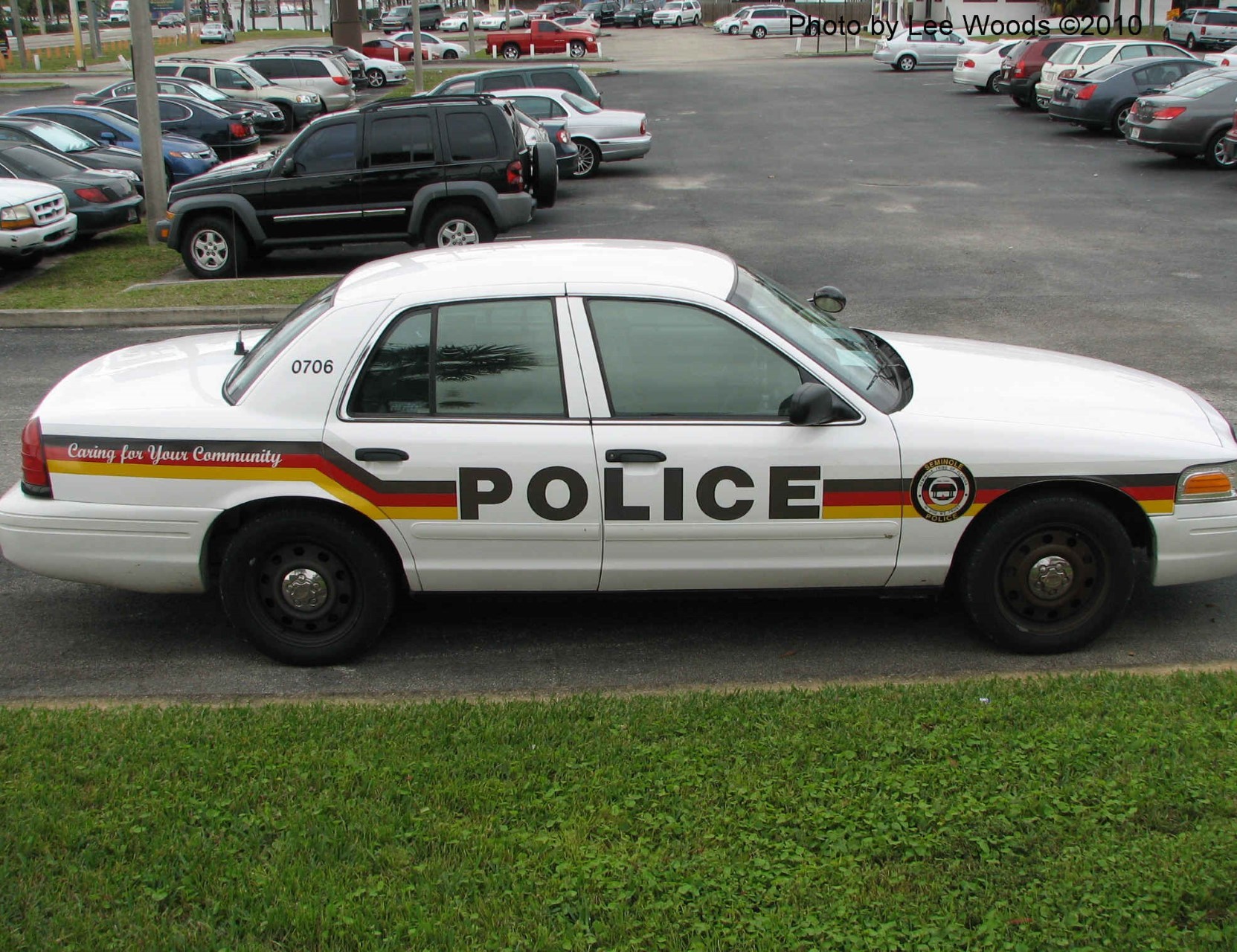 Vehicles Police 1663x1280