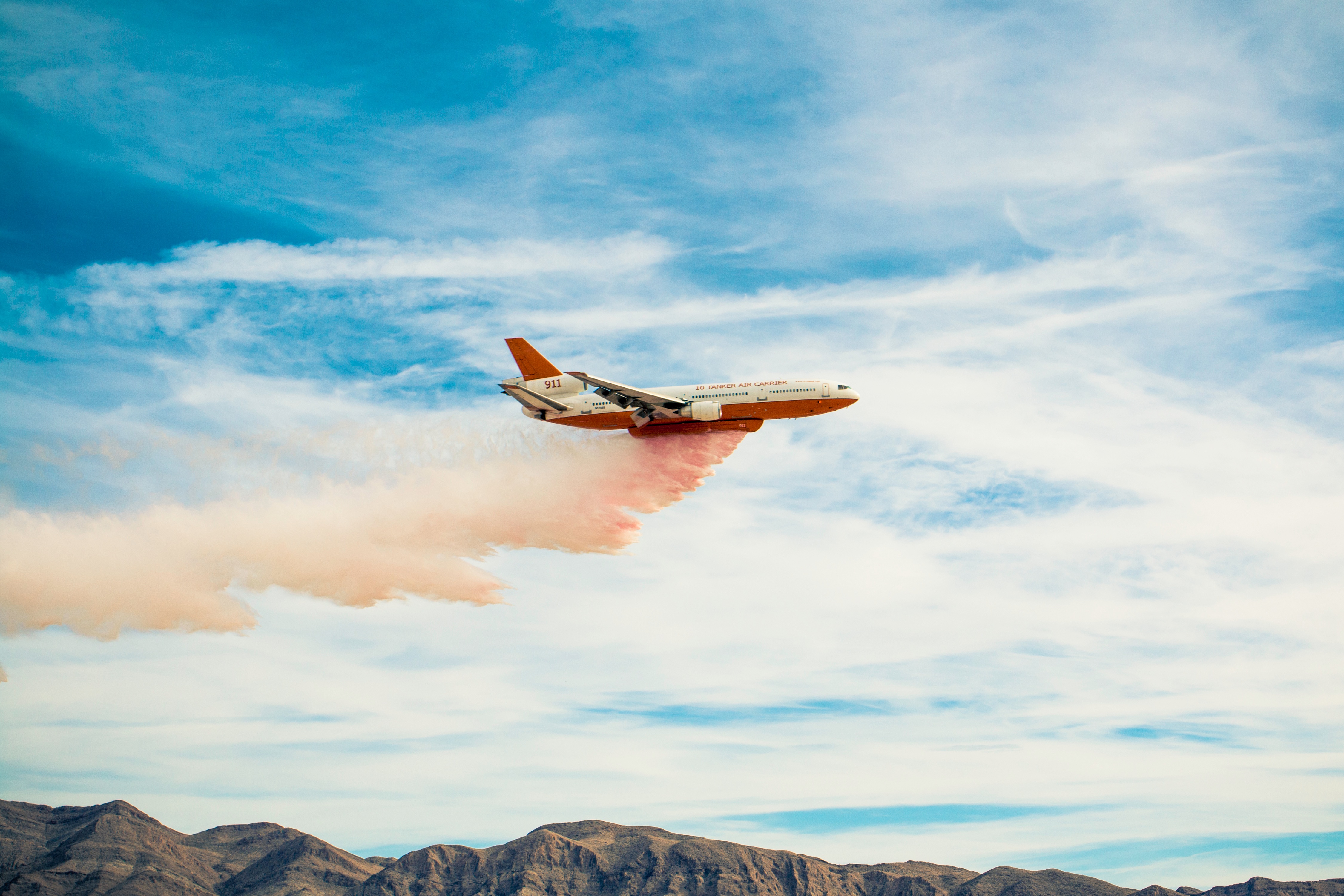 Aerial Firefighting Aircraft Sky 4500x3000