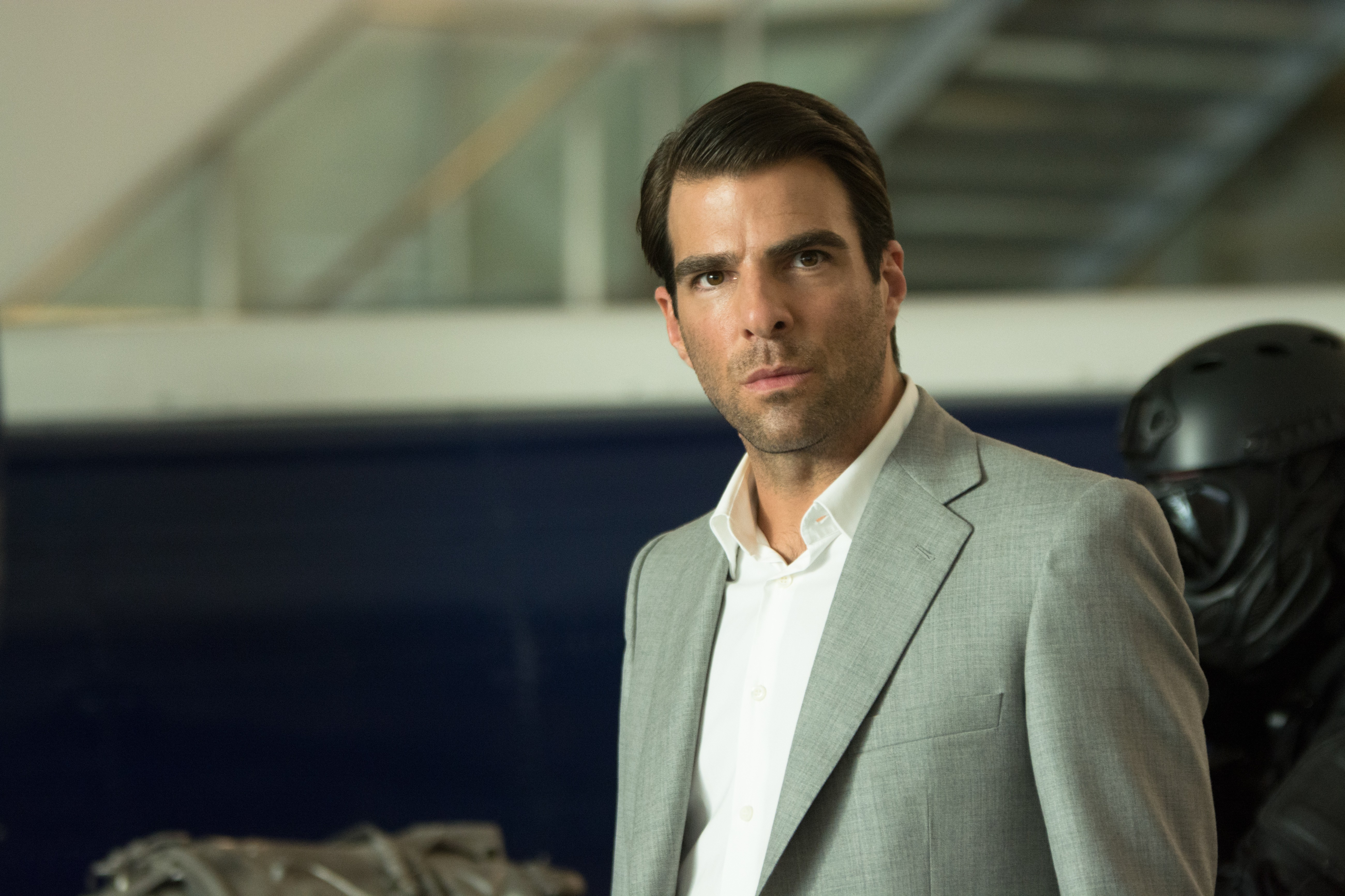 John Smith Zachary Quinto 5200x3467