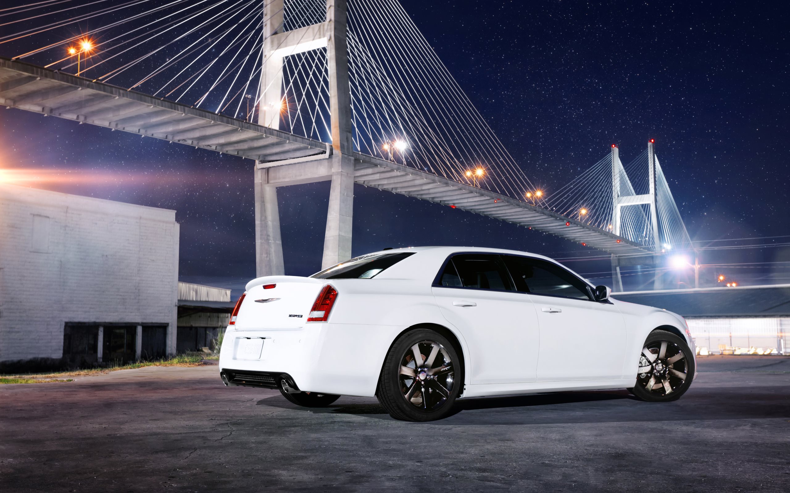 Chrysler Vehicle 2560x1600